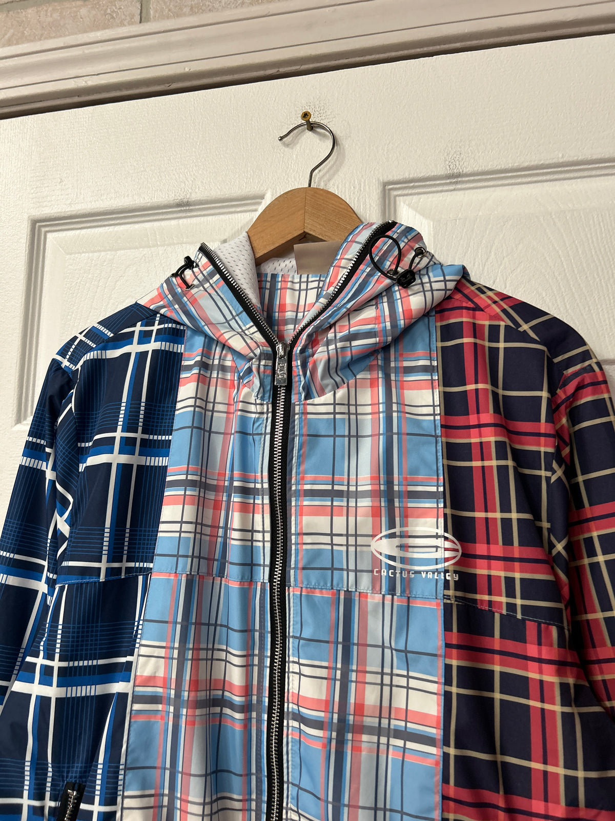Azva Studios Plaid Windbreaker M