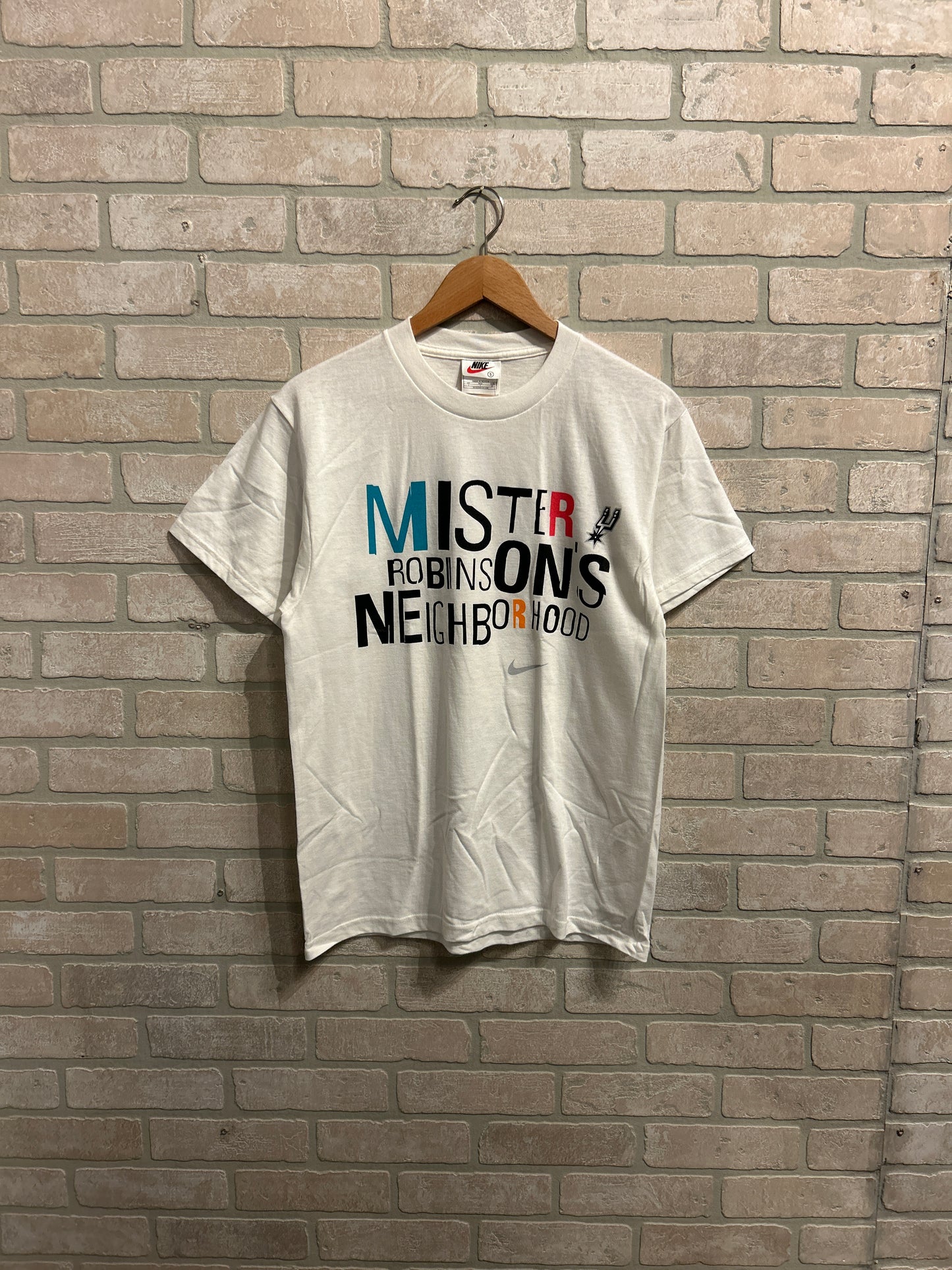 Small Vintage David Robinson Tee