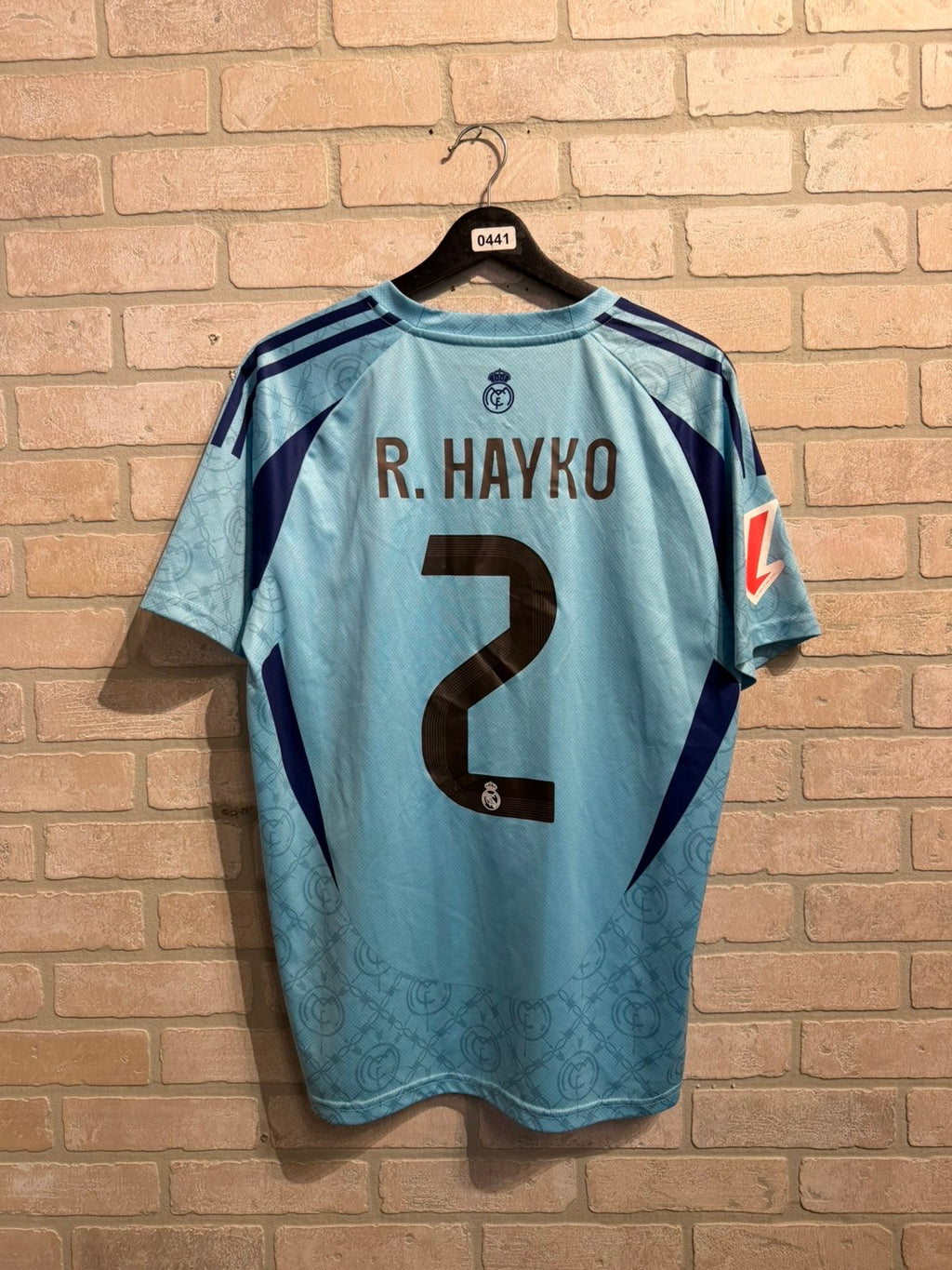 Real Madrid Soccer Jersey M