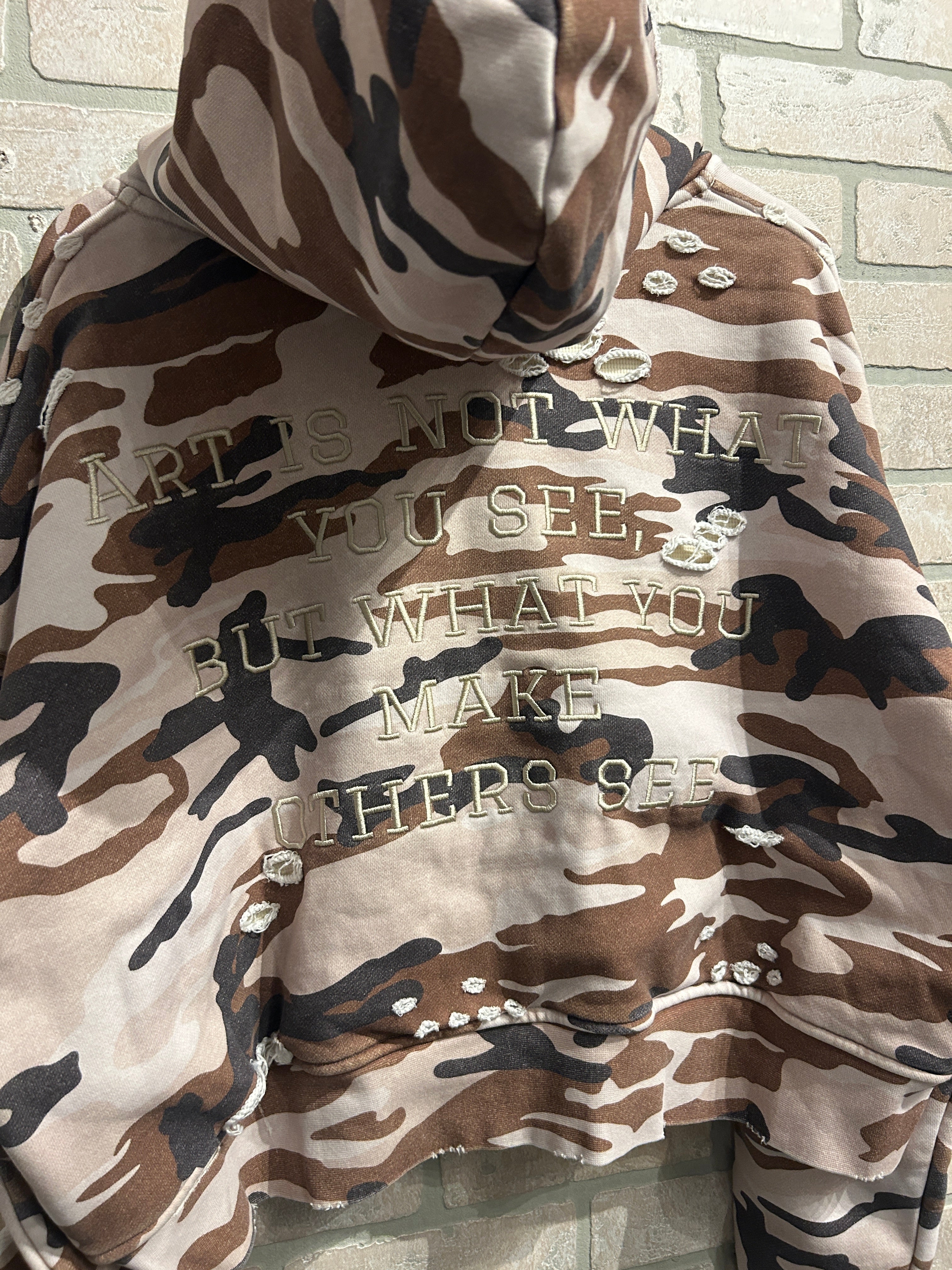 N’oublie Pas Camo Hoodie