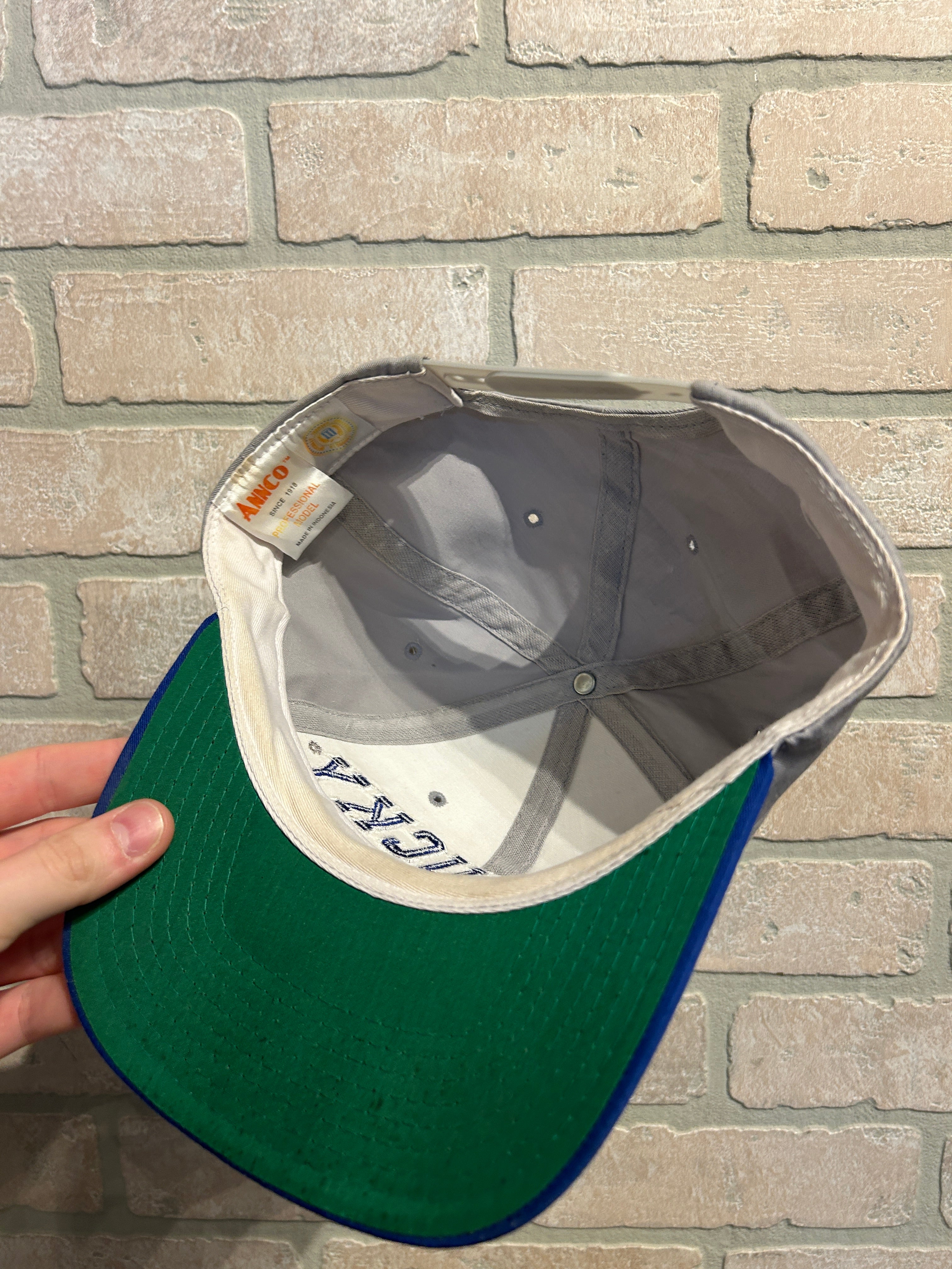 Vintage Kentucky Hat