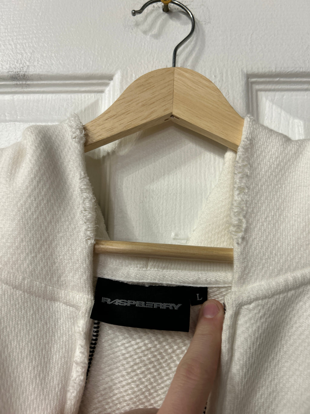 GvGallery/Raspberry Hills Hoodie L