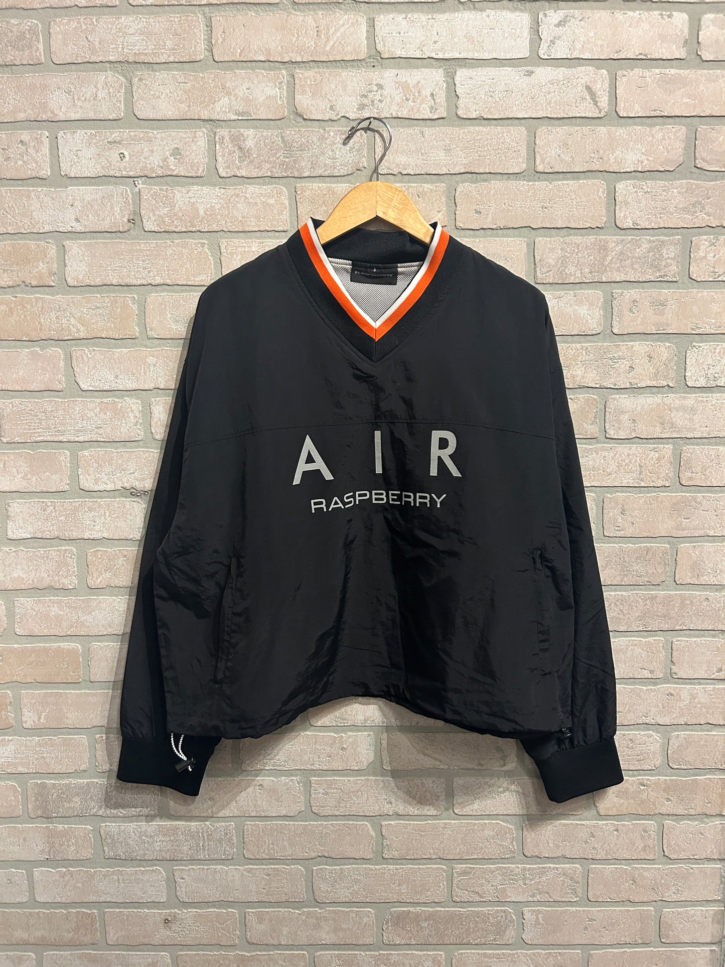 GvGallery/Raspberry Crewneck S