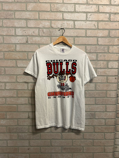 Vintage Bulls Taz Tee M