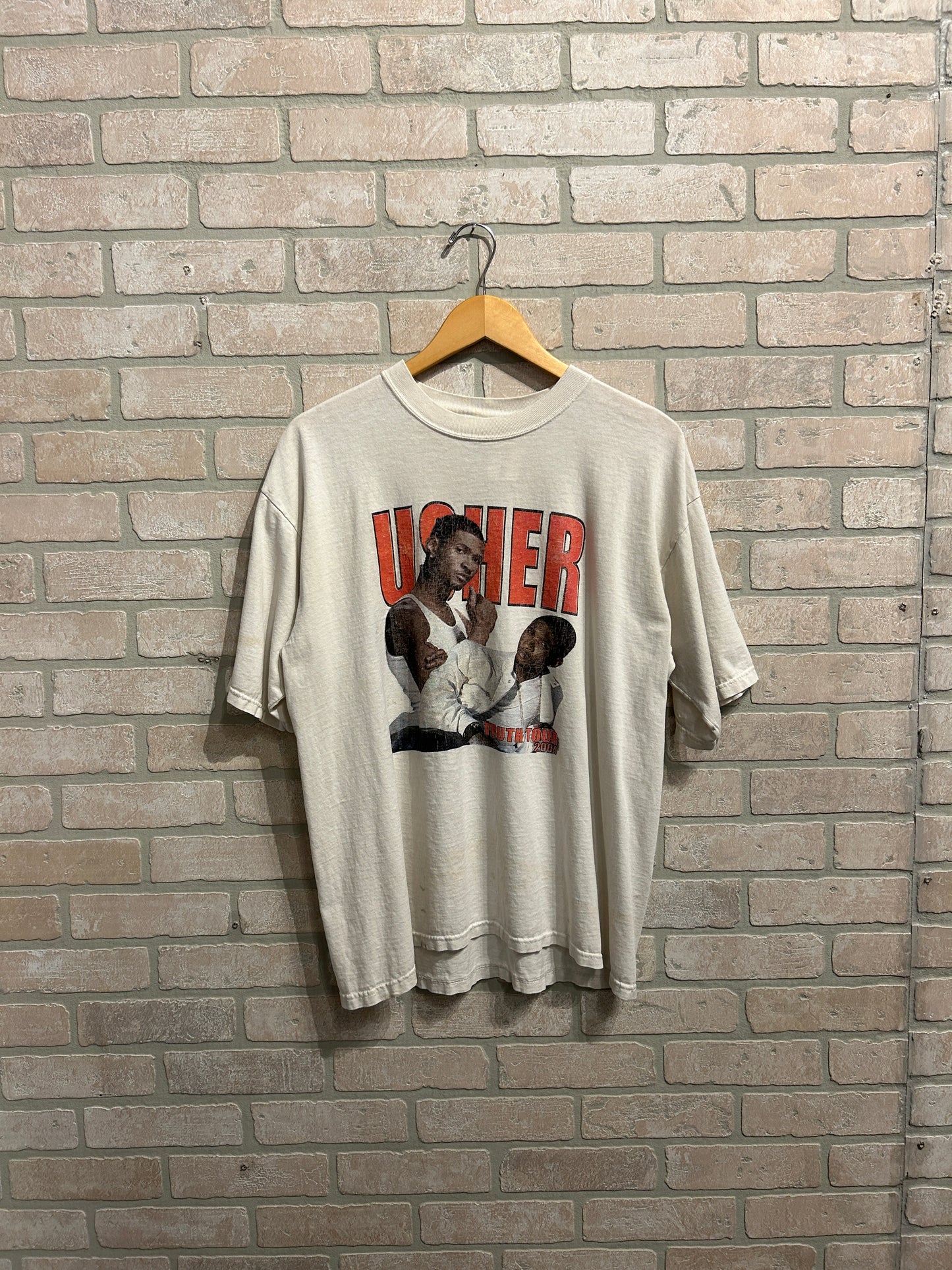 Vintage Kanye & Usher Tee L