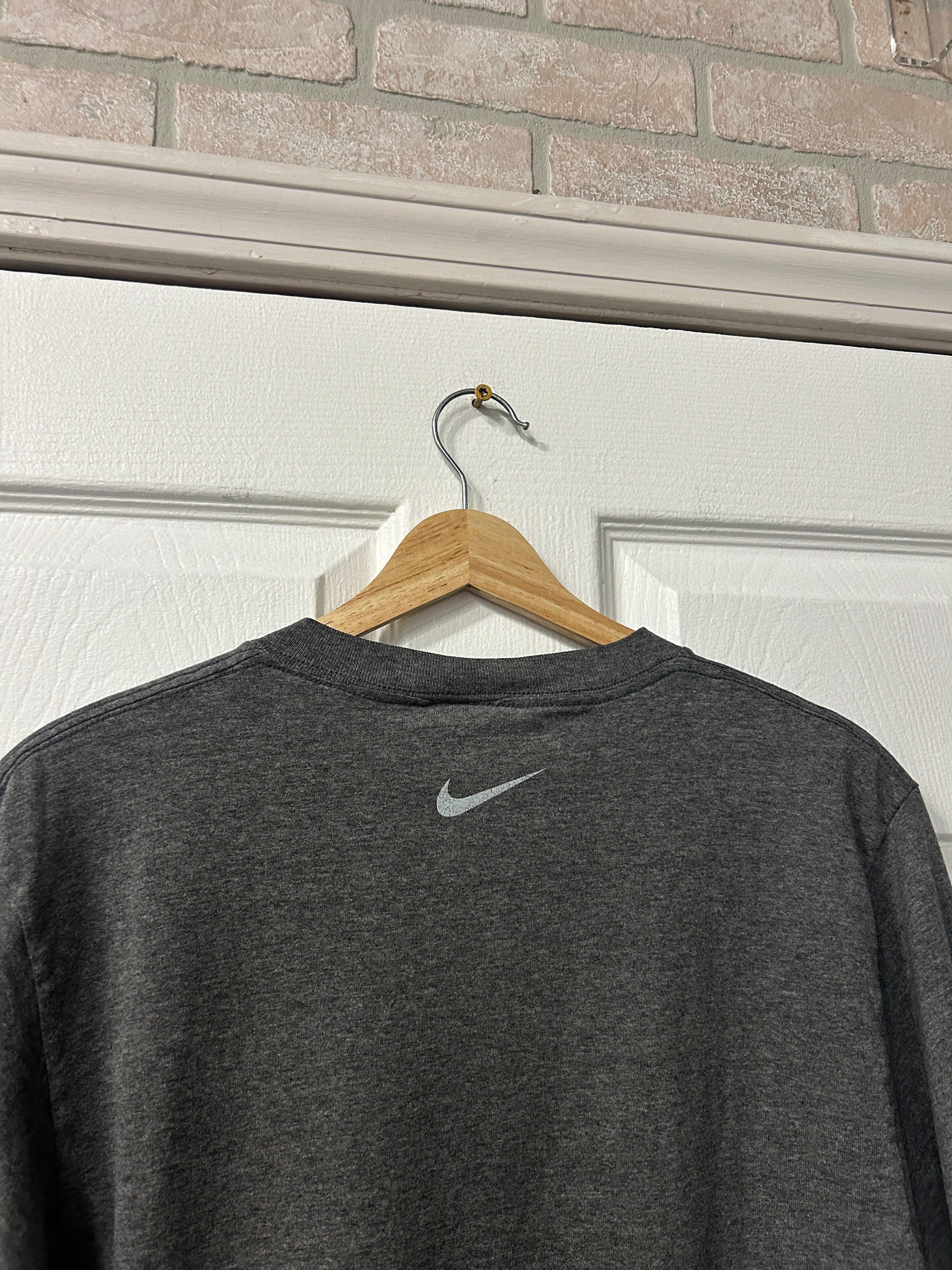 Vintage Nike Tee S