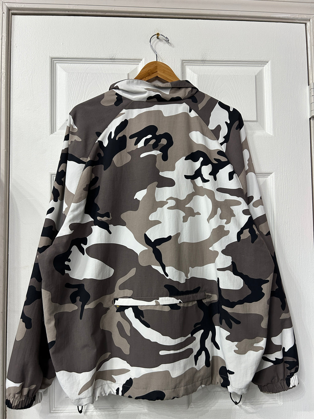 Supreme Camo Windbreaker L