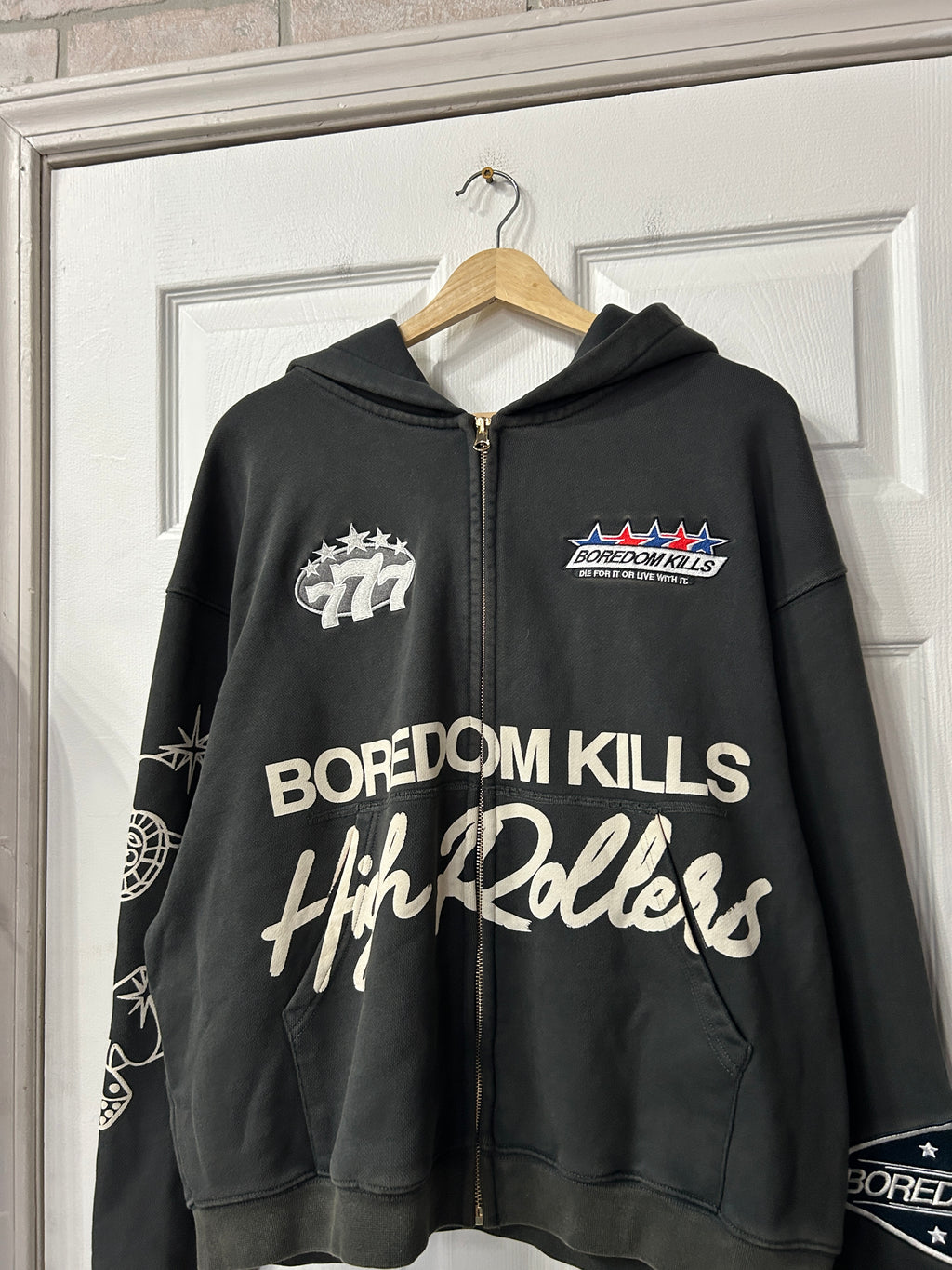 Boredom Kills Hoodie M