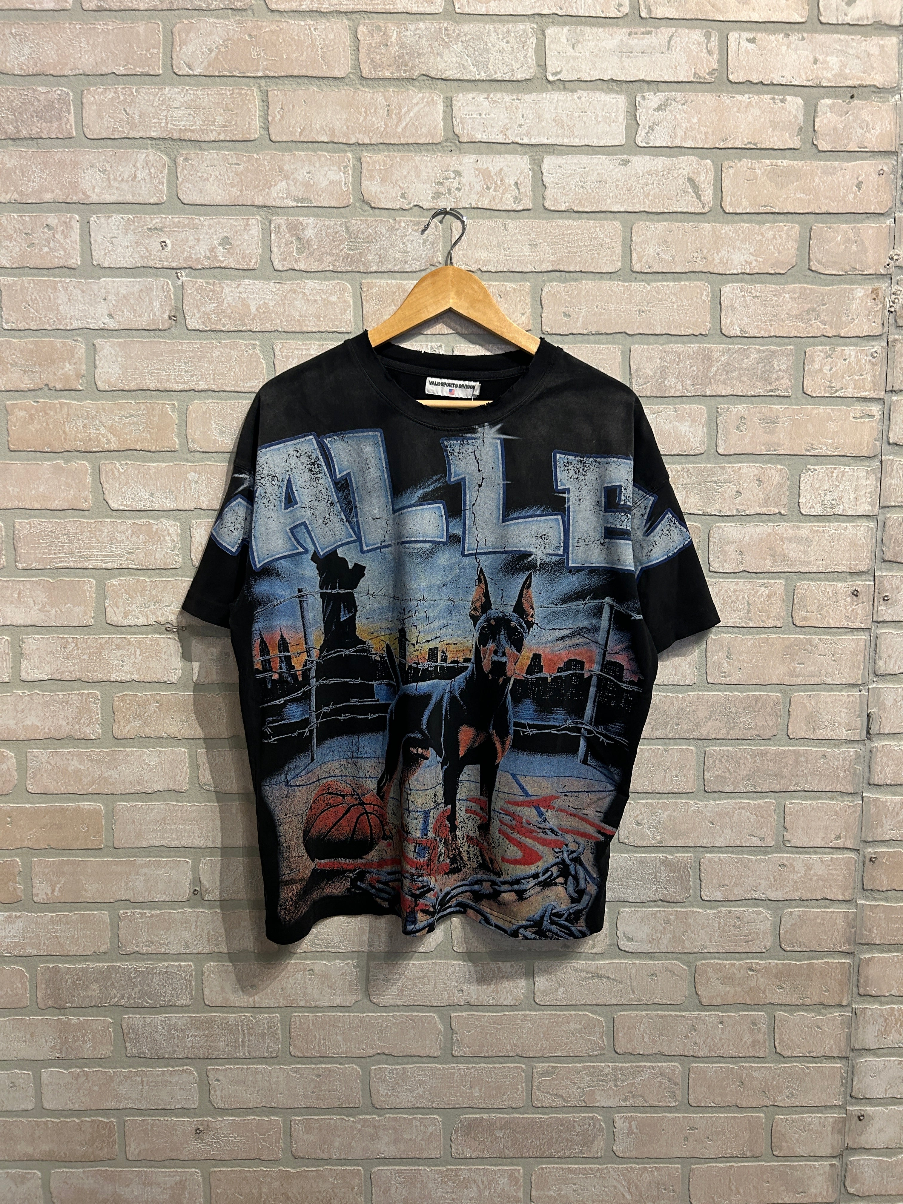 Vale Tee