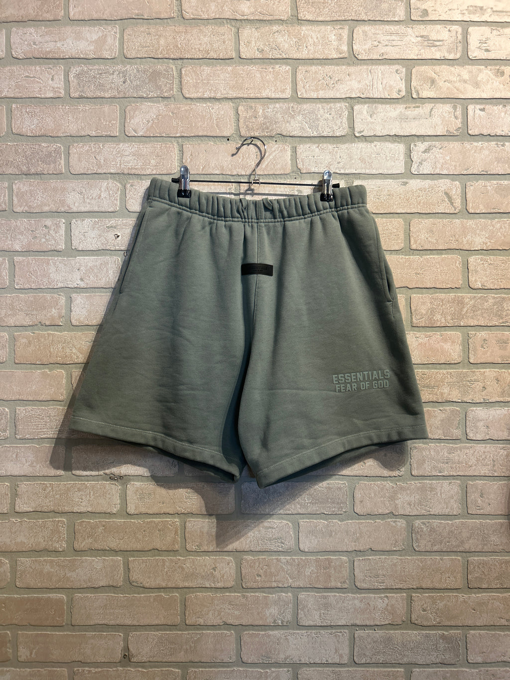 Essential Shorts M