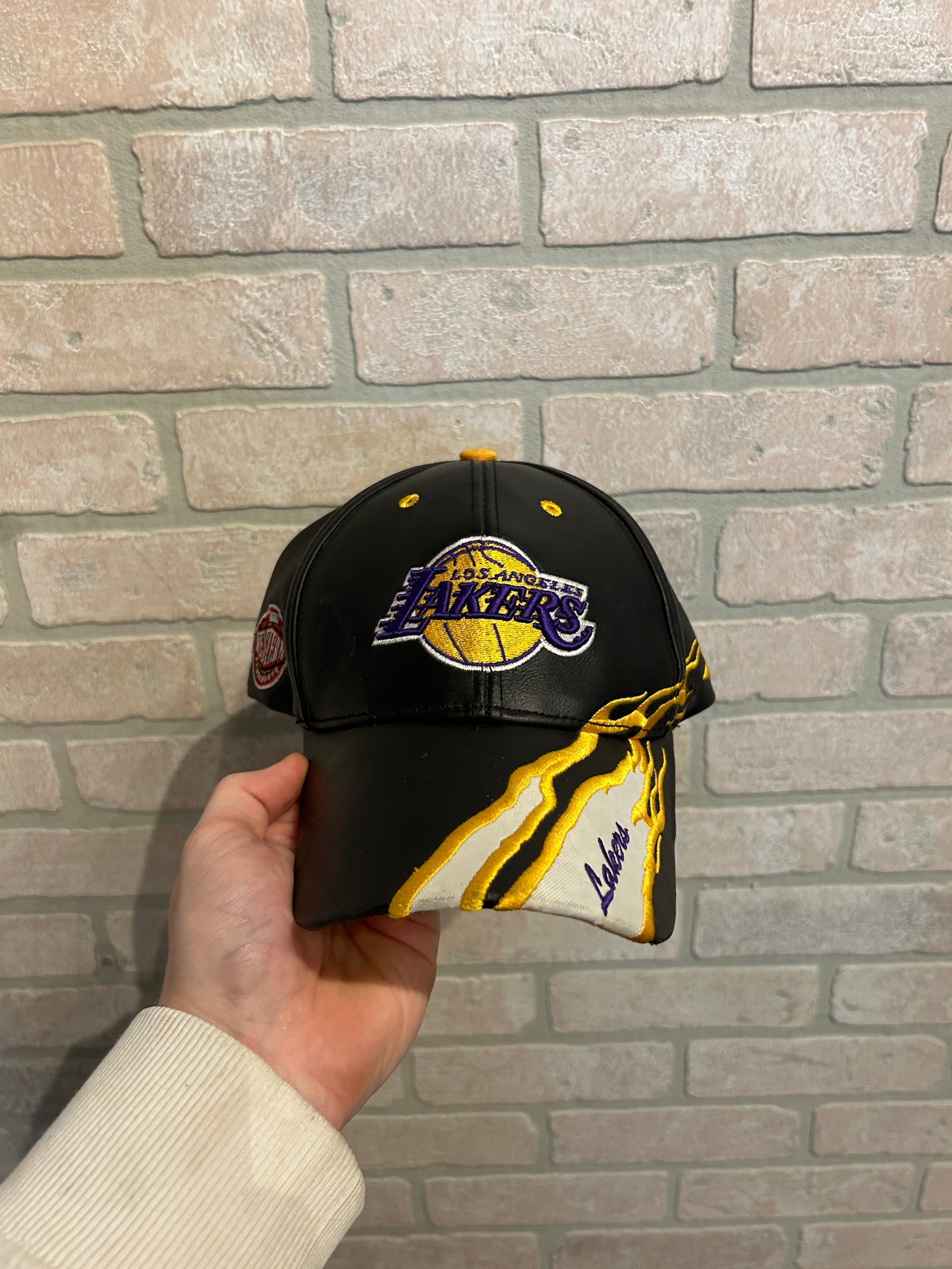 Vintage LA Lakers Flame Hat