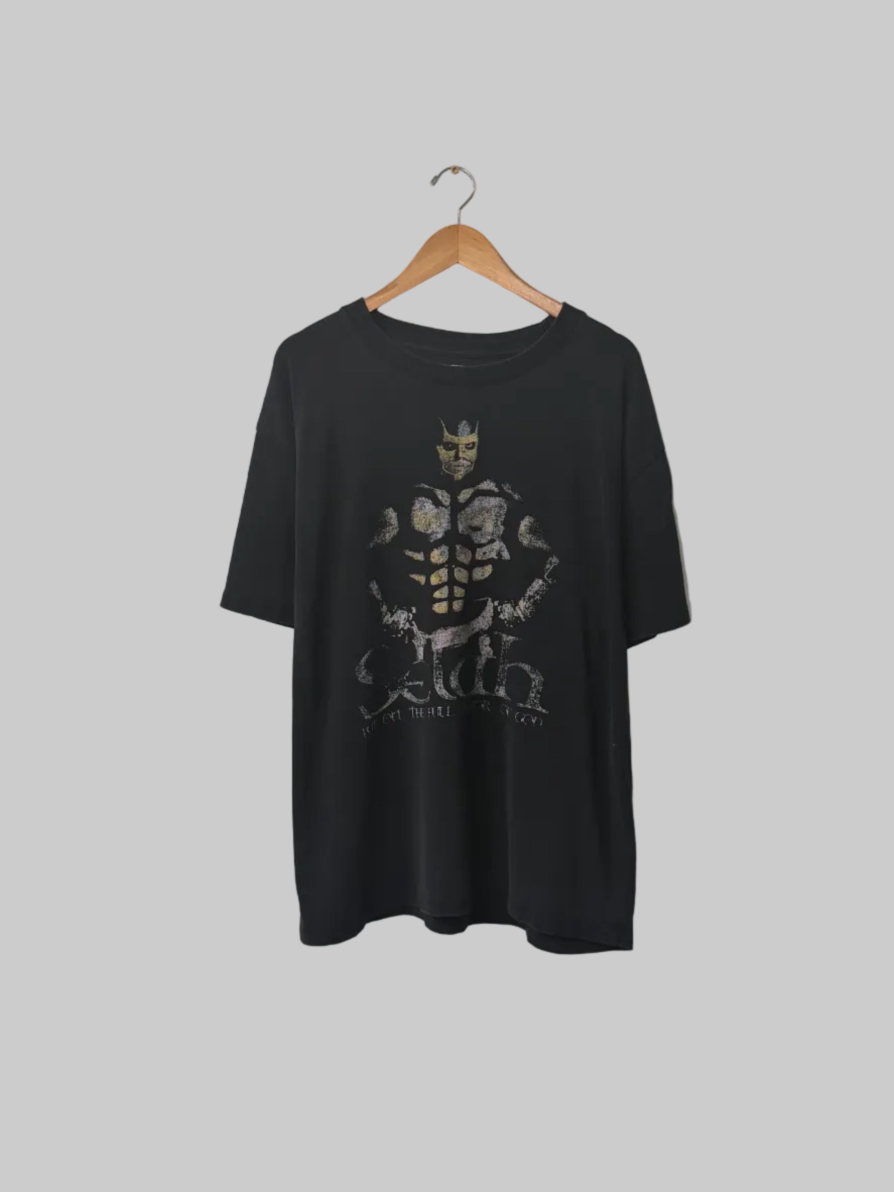 Selah Tee L