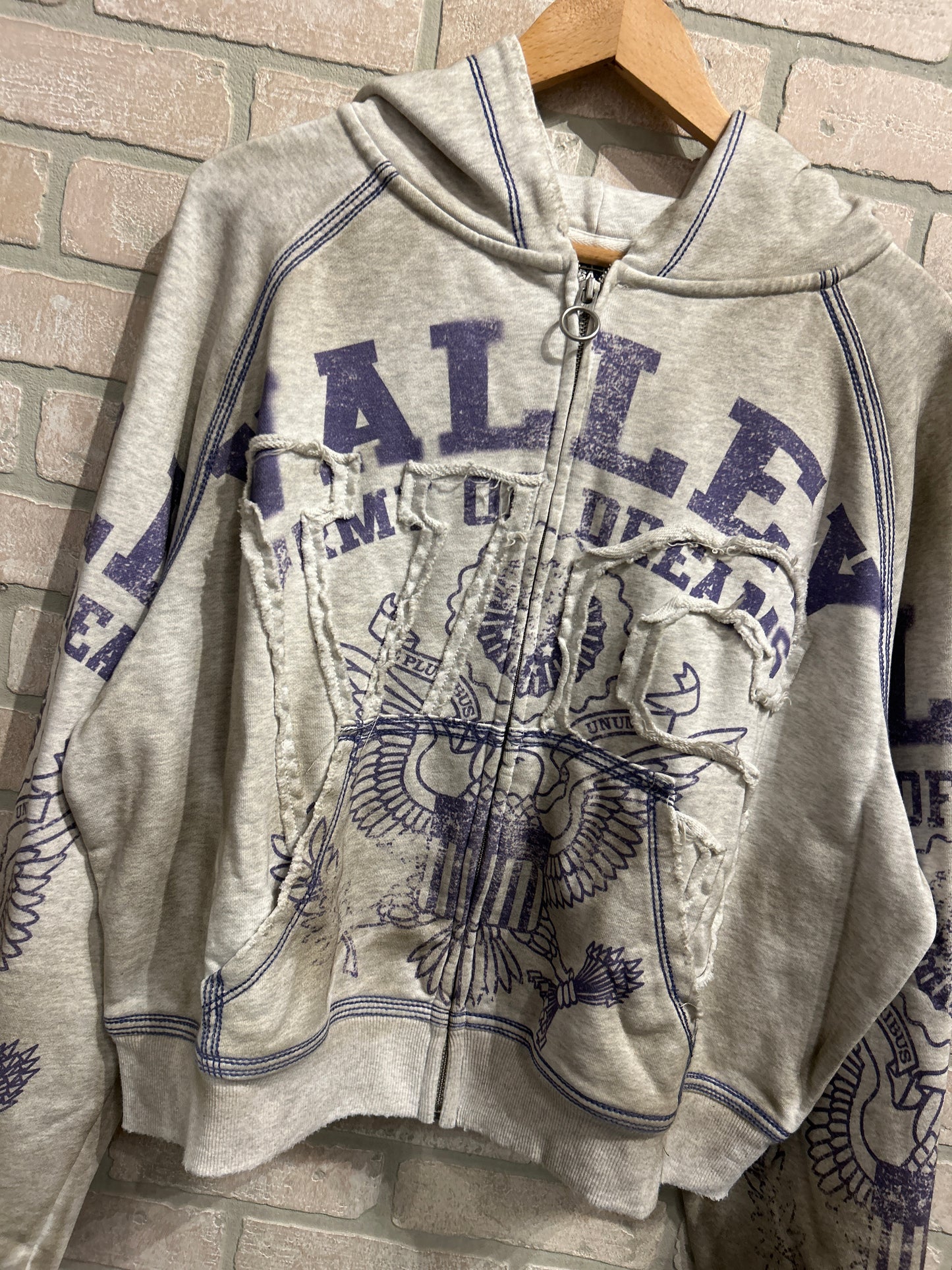 Vale Zip Up Hoodie L