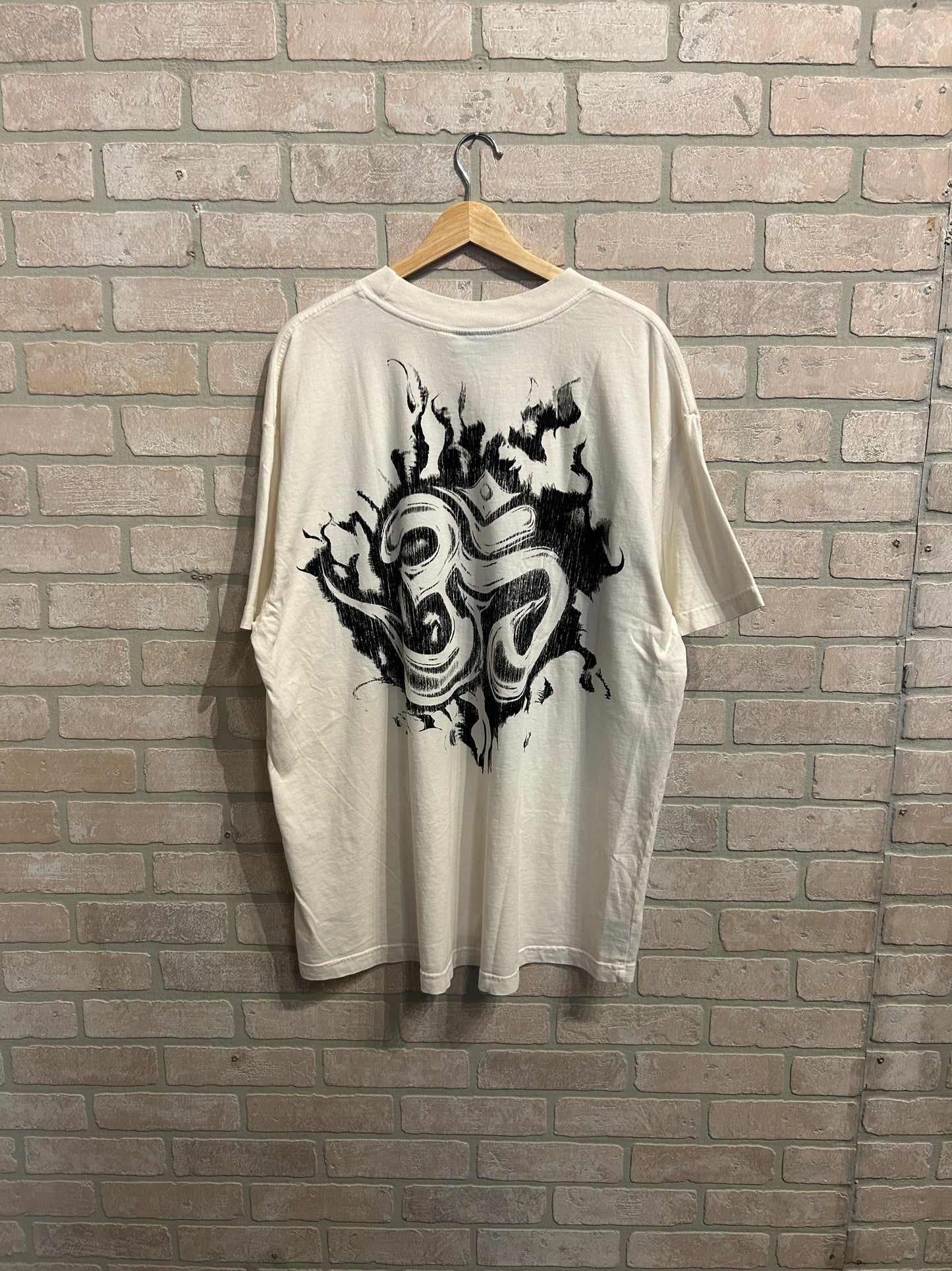Hellstar Tee