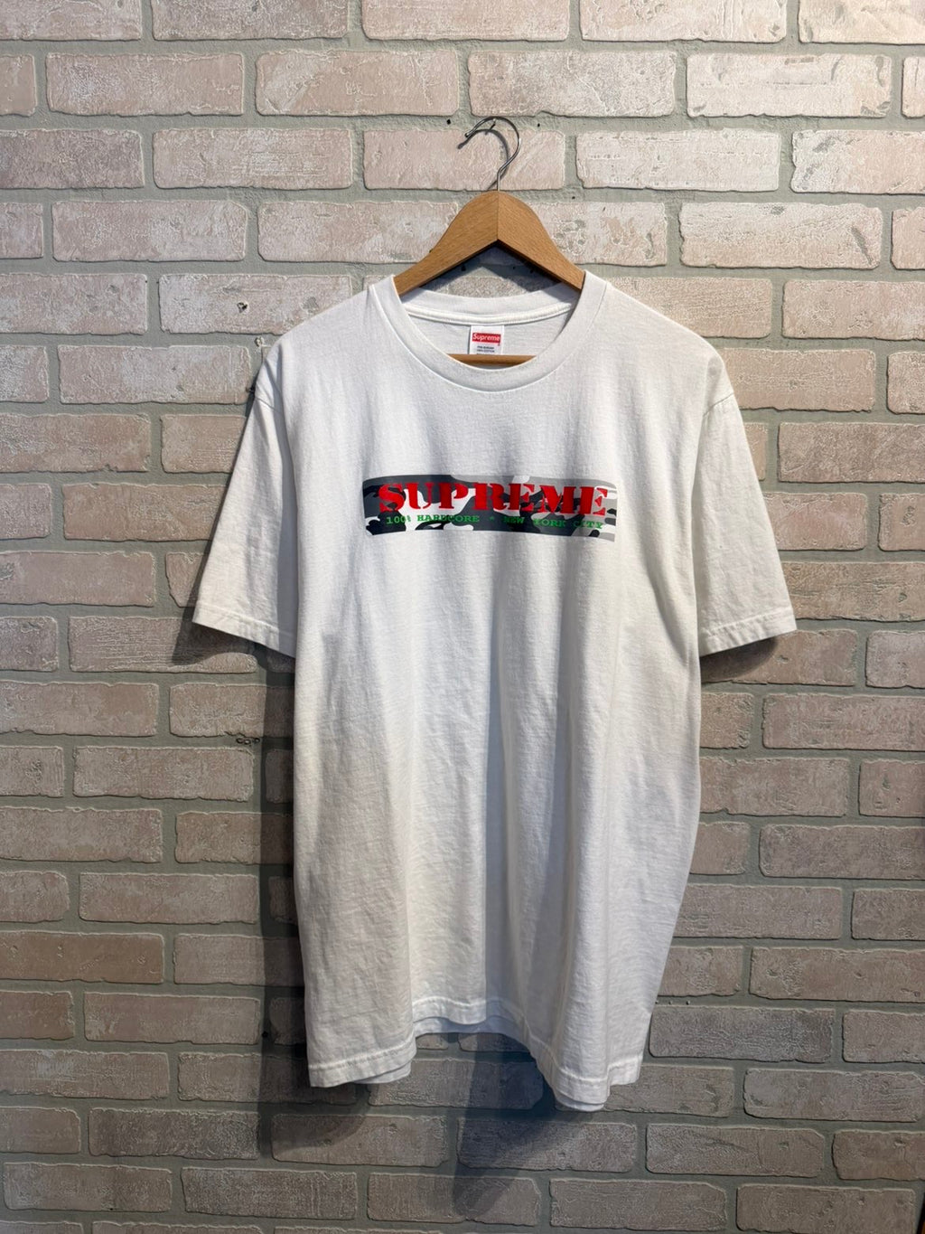 Supreme Tee L