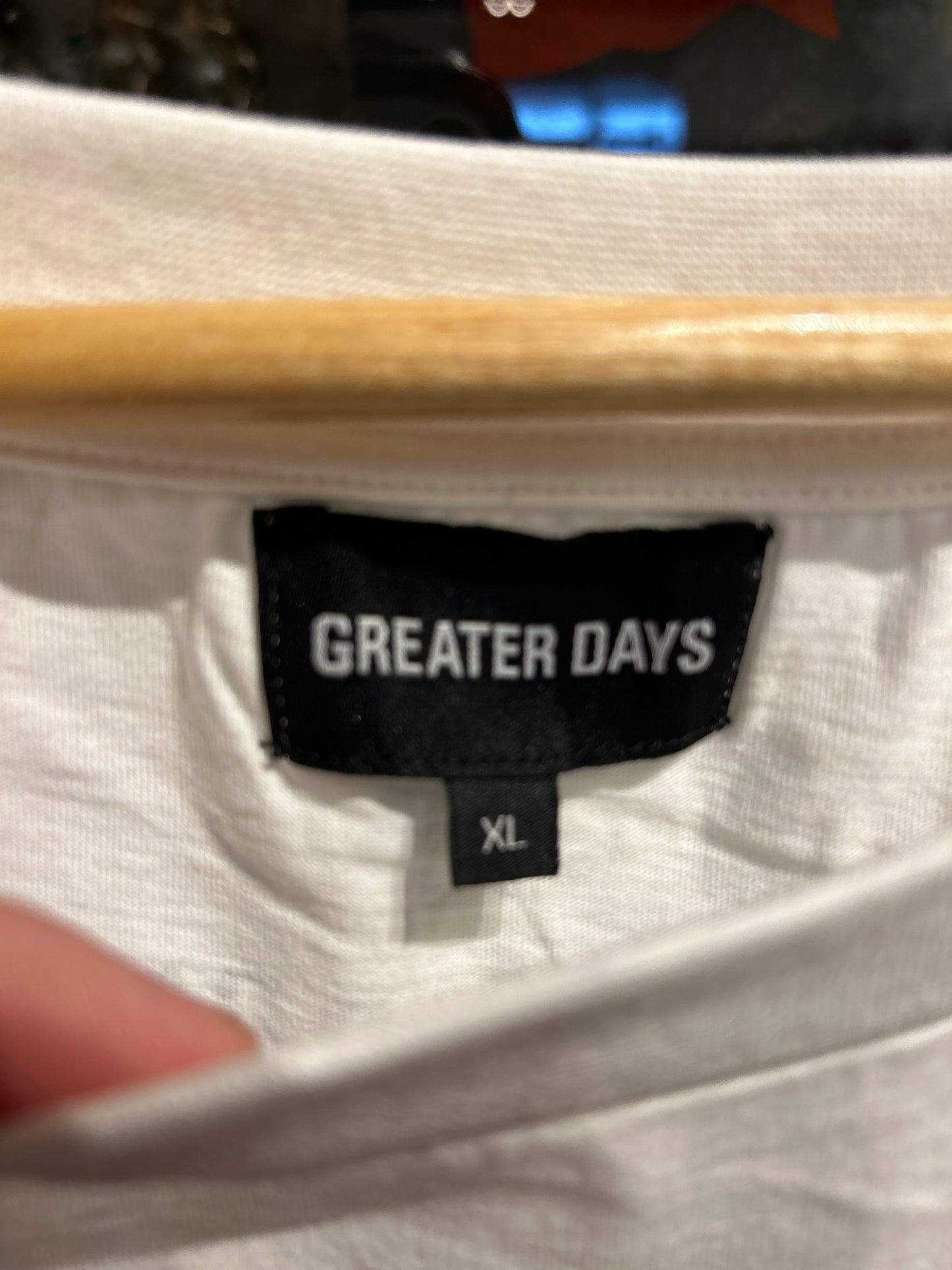 Greater Days Tee XL