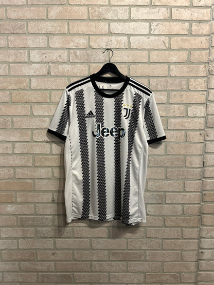 Juventus Soccer Jersey L