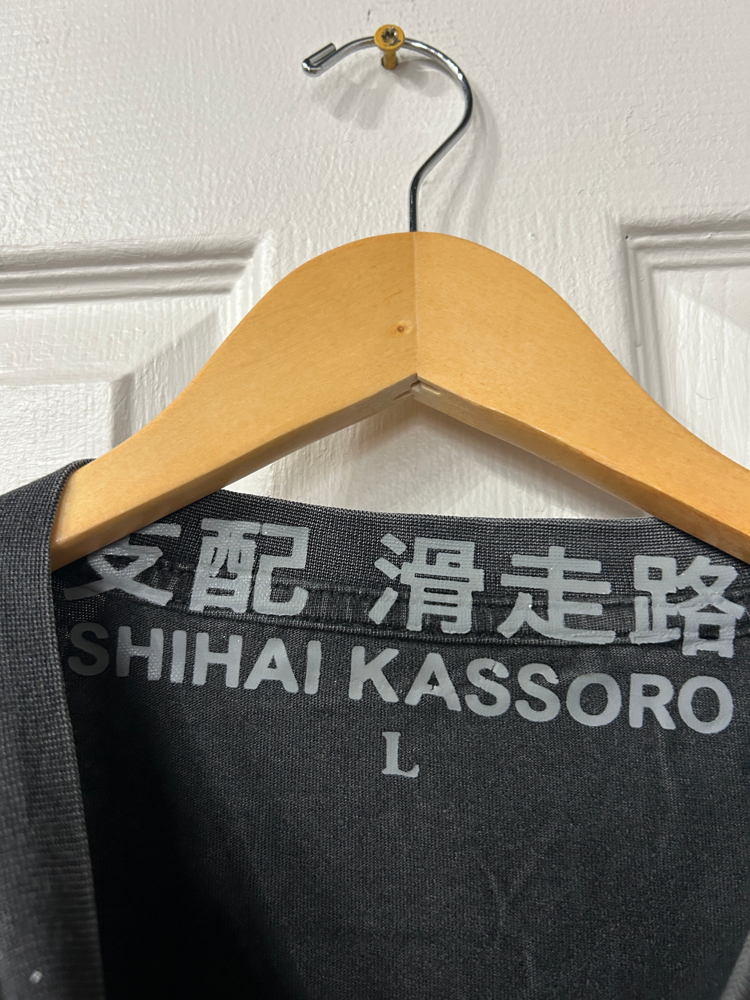 SHIHAI KASSORO Tee L
