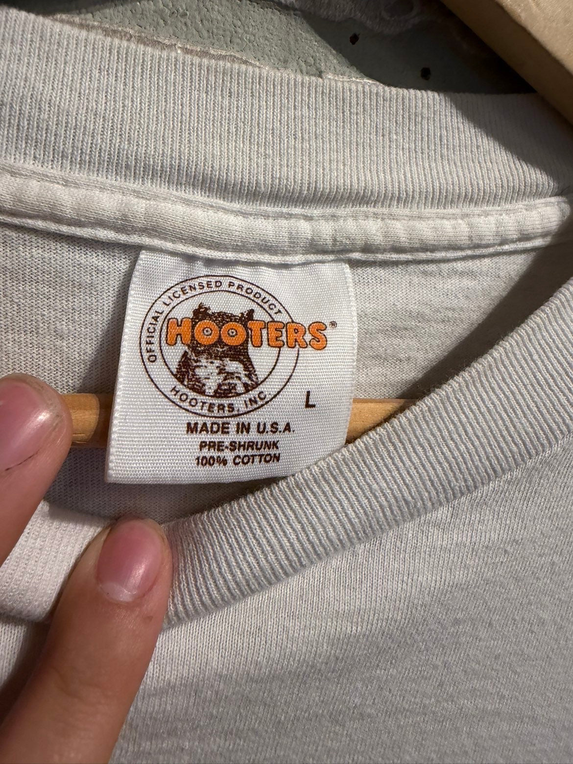 Vintage Hooters Racing Tee L