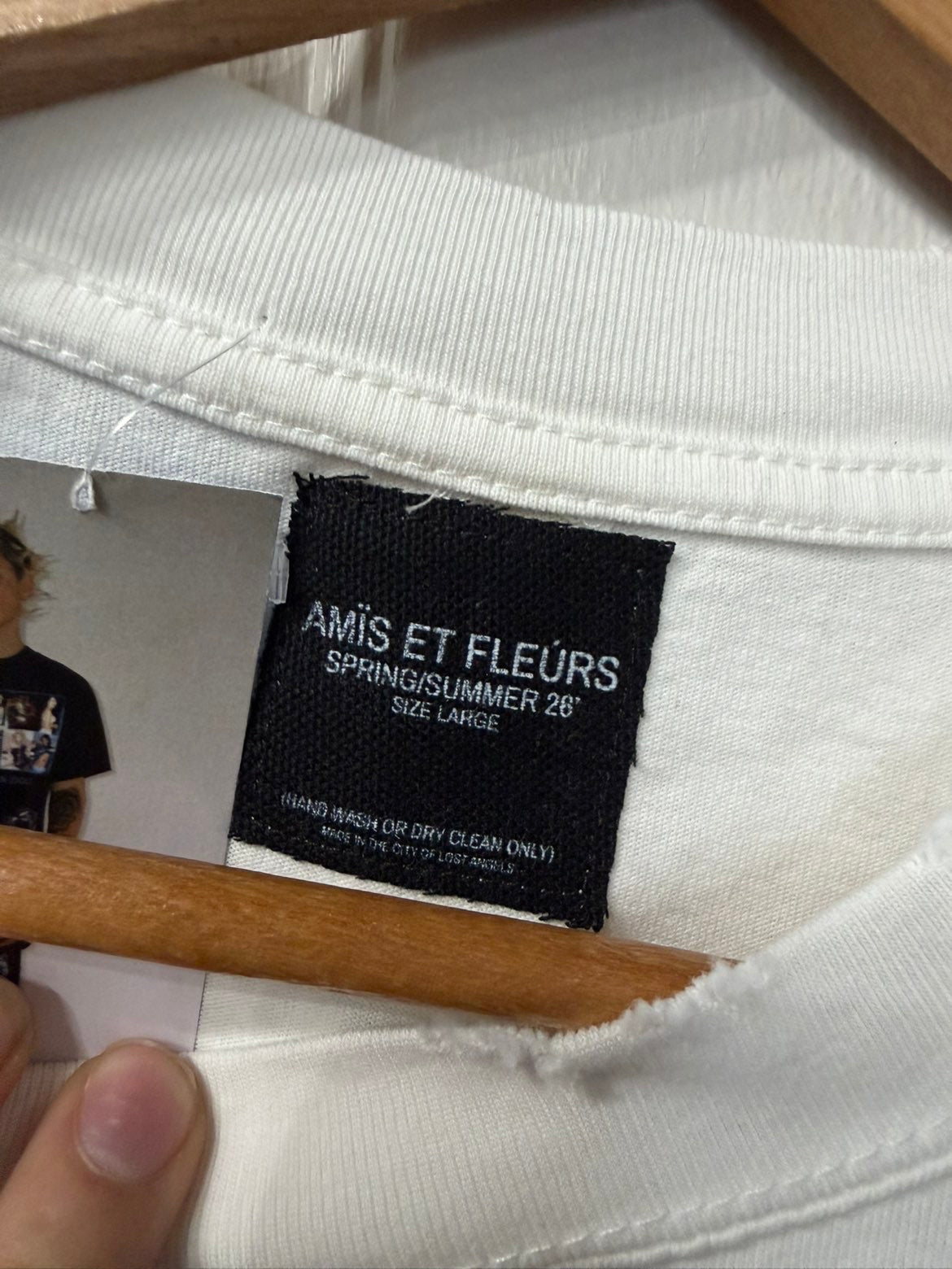 Amis Et Fleurs Tee L