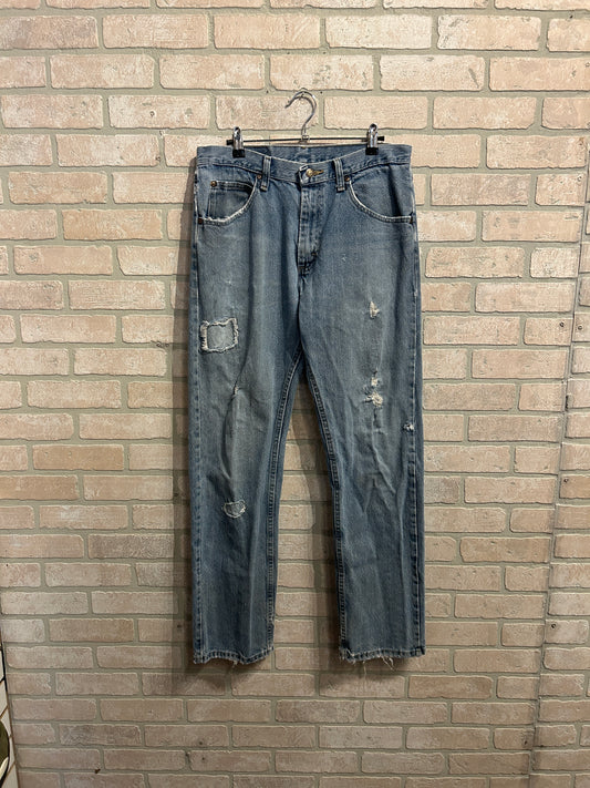 Wrangler Distressed Jeans 31x32