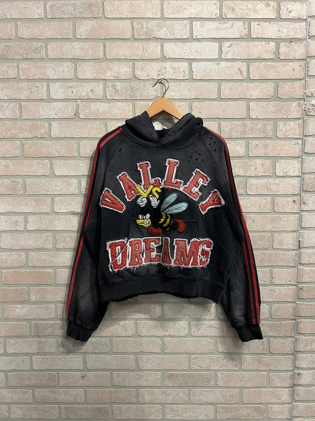 Vale Hoodie S & XL