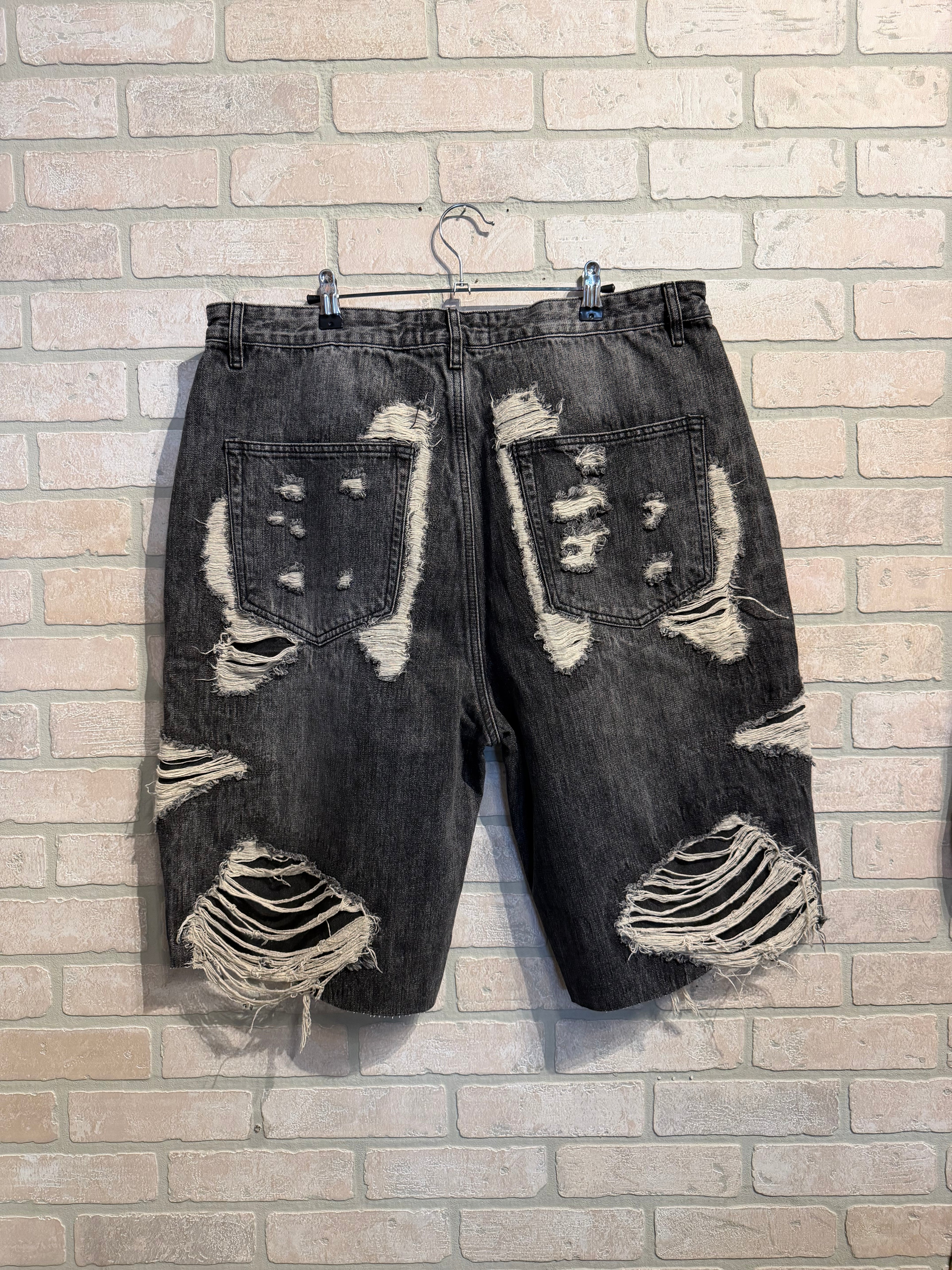 Vale Jean Shorts 40