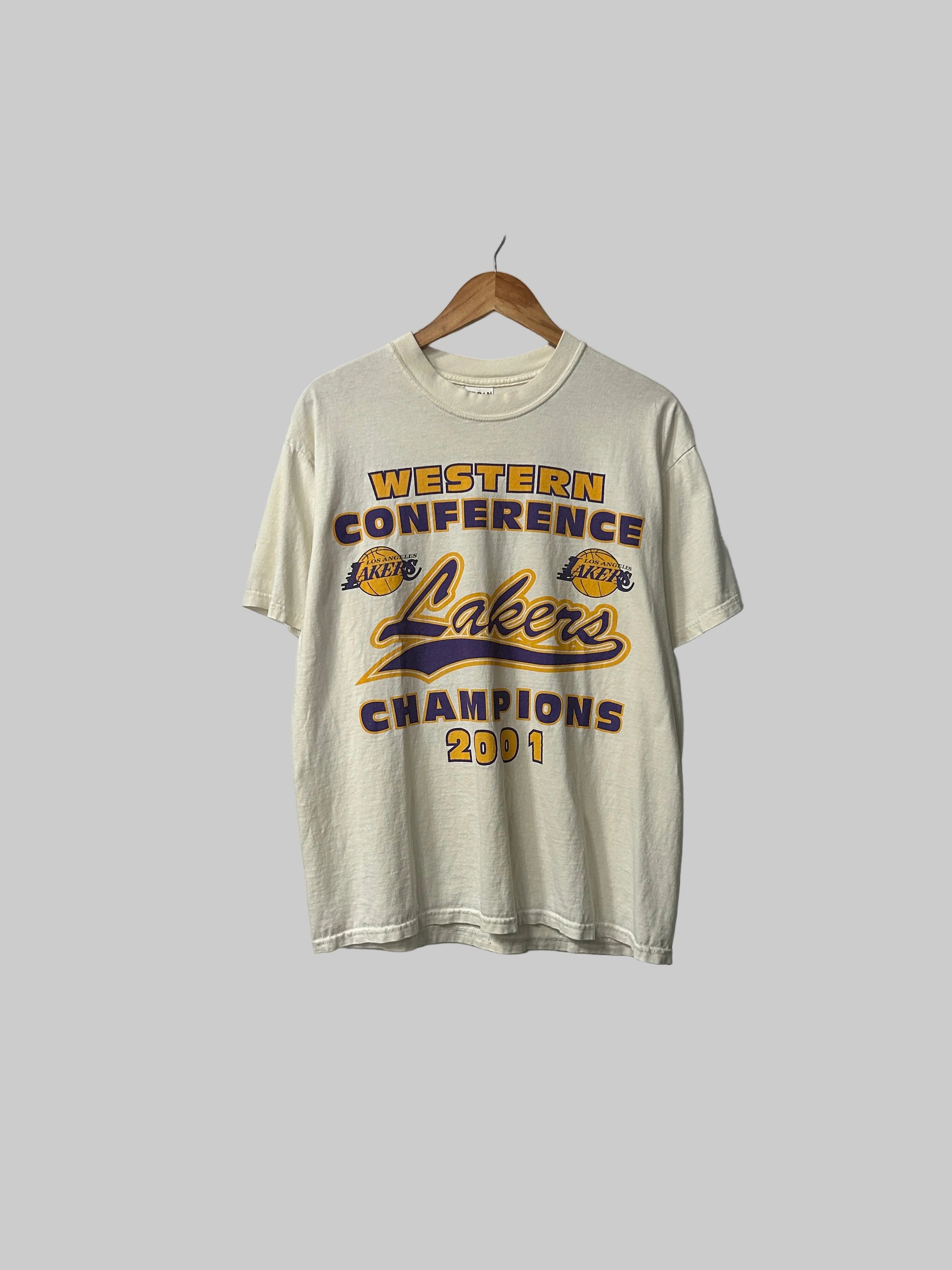 Vintage 01’ Lakers Tee L
