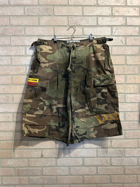 Vale Camo Shorts 38