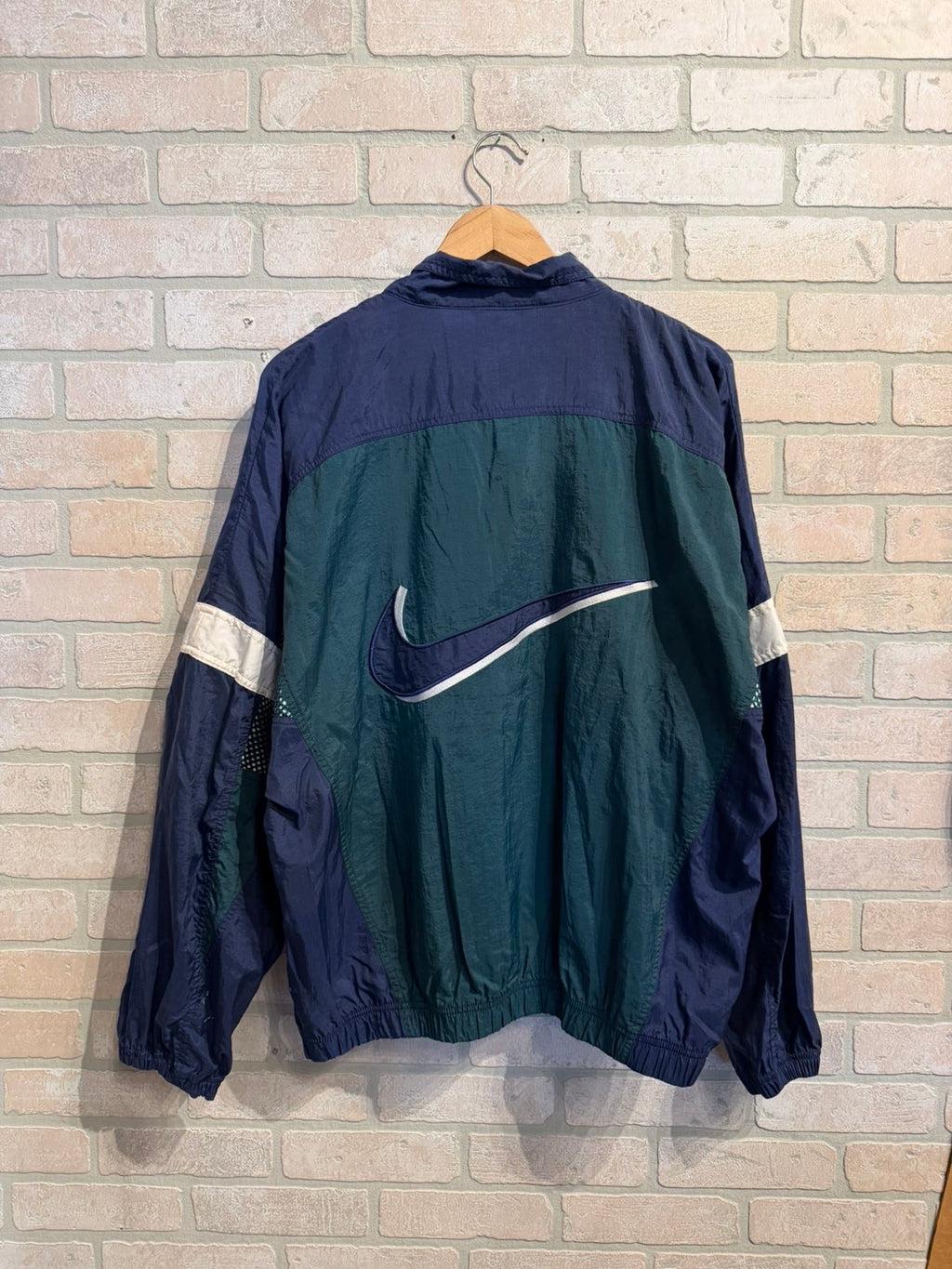 Vintage Nike Windbreaker L
