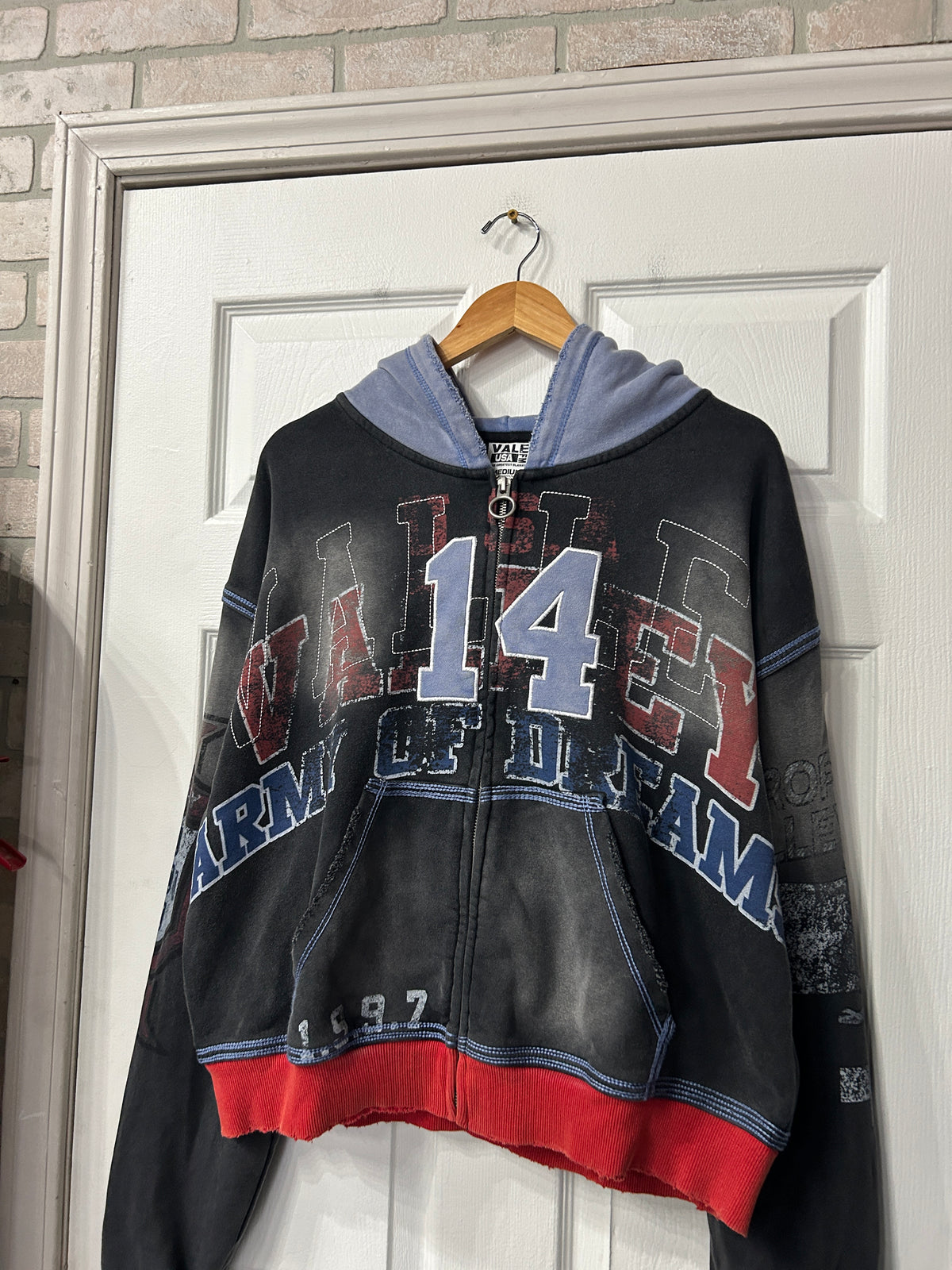 Vale Hoodie M