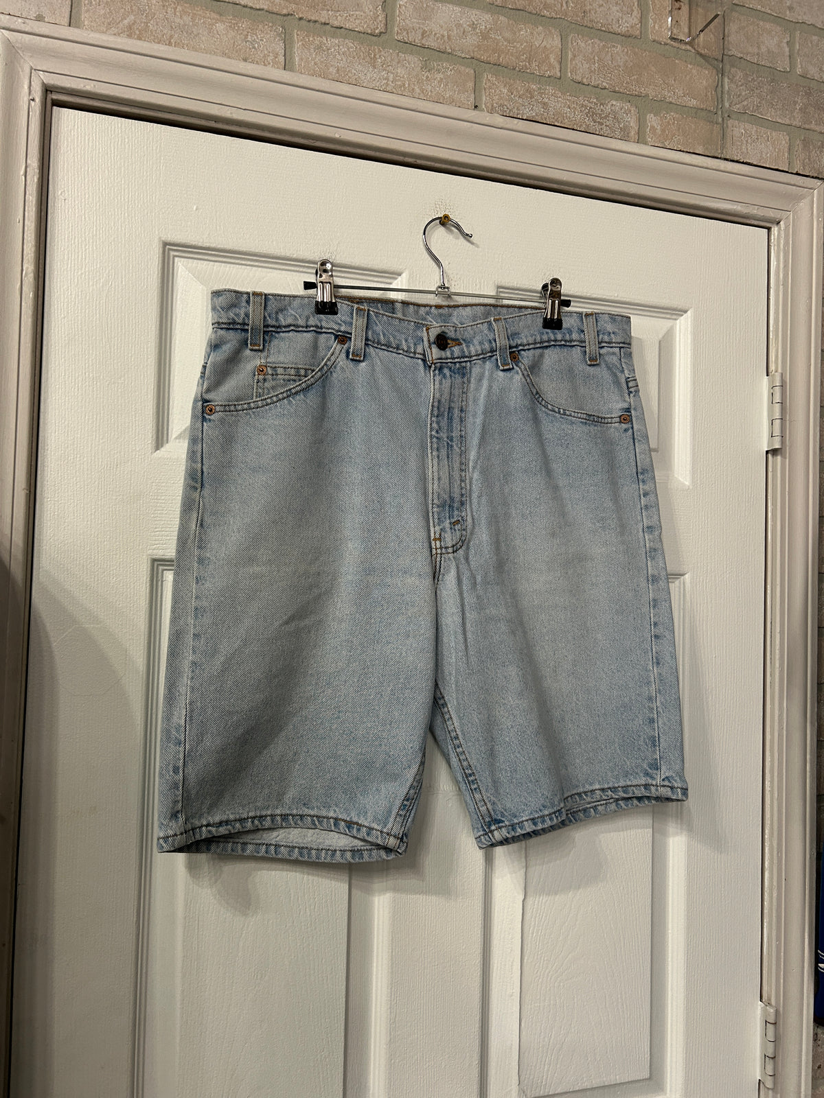 Vintage orange tab Levi’s Jean Shorts 38