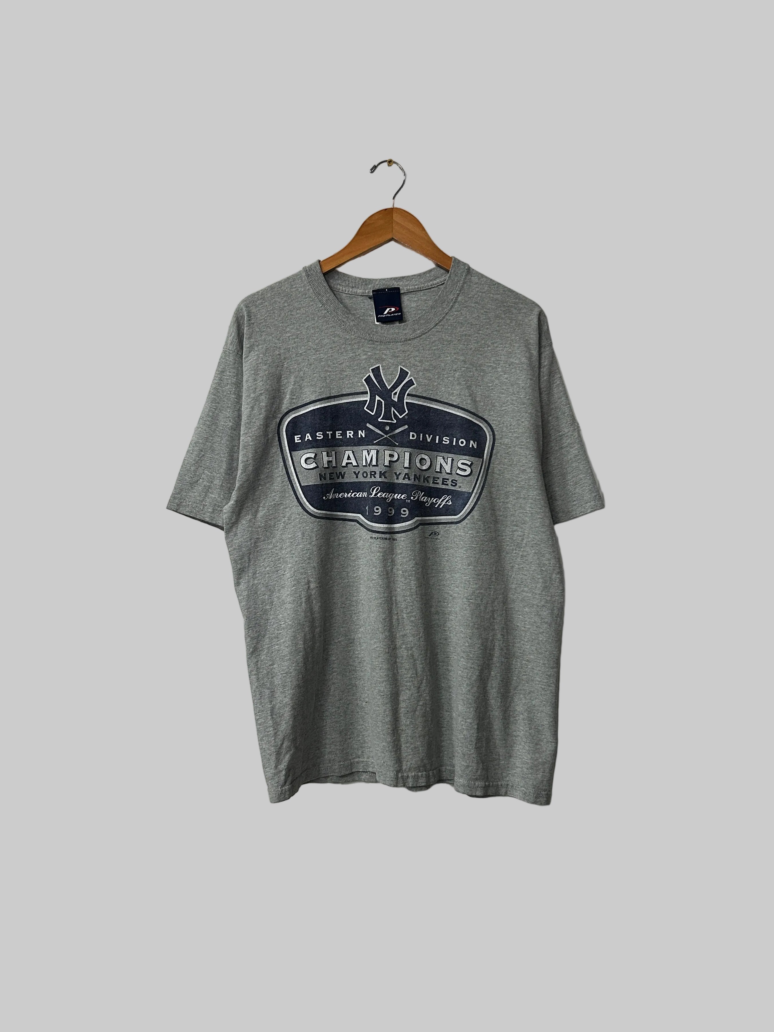 Vintage NY Yankees Tee L