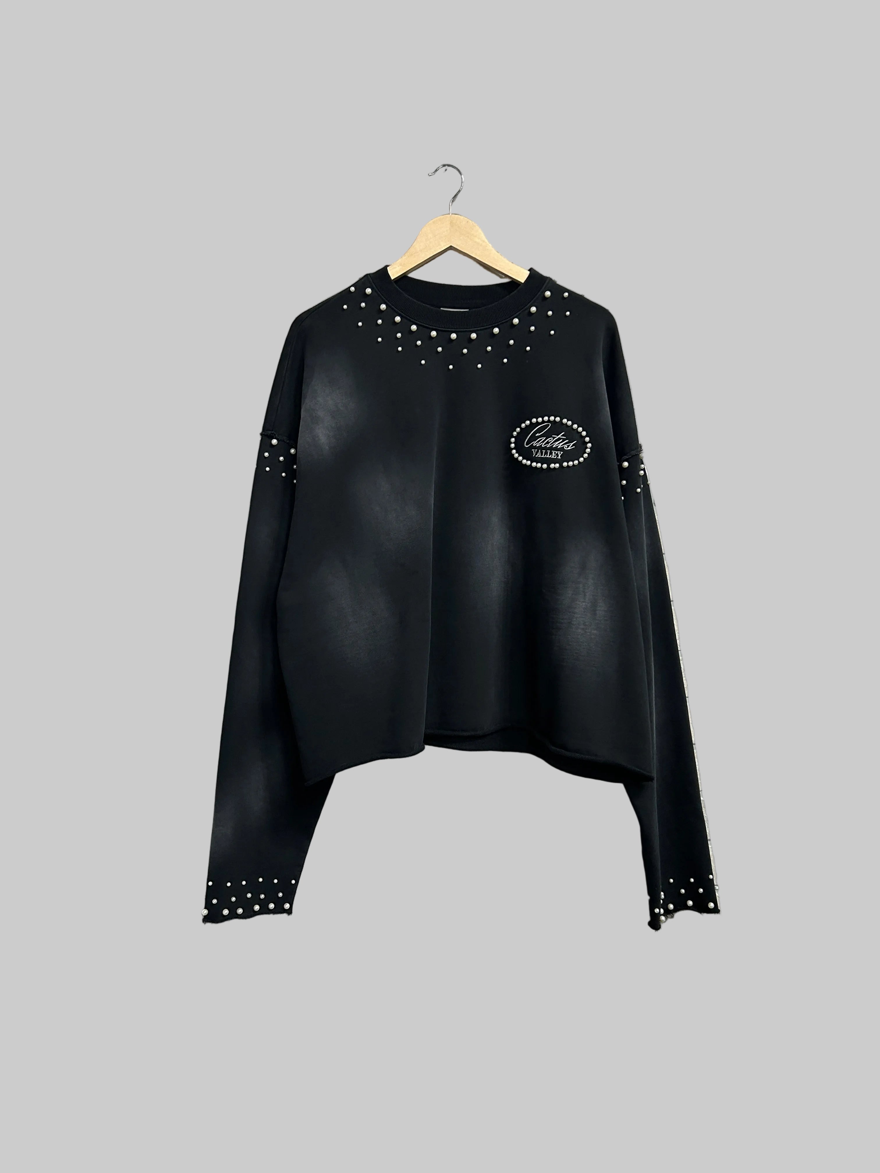 Azva Studios Pearl Crewneck M