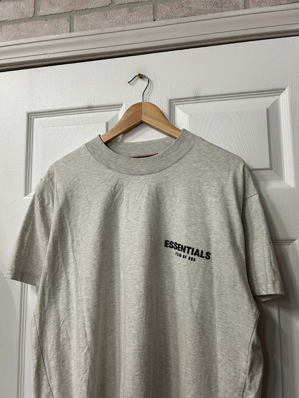 Essentials Tee S