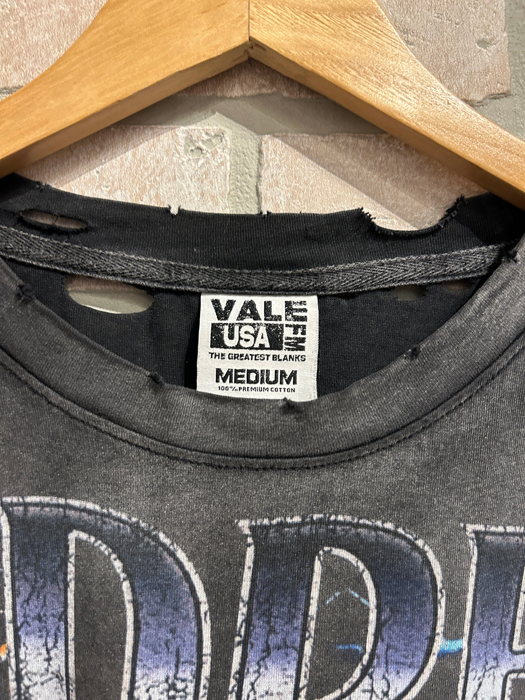 Vale Tee