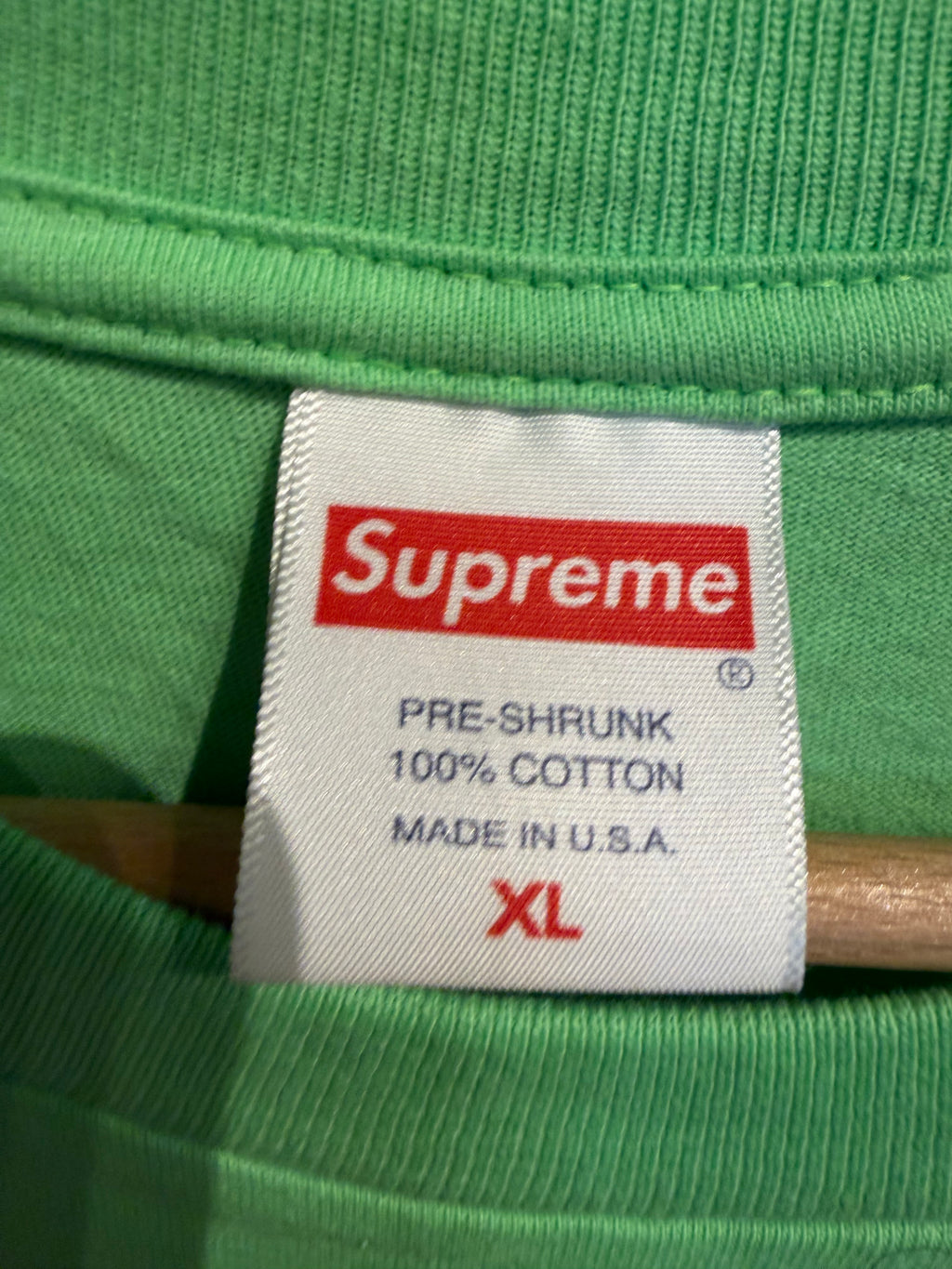Supreme Tee XL