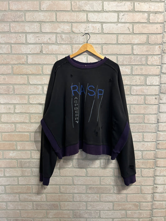 The GvGallery Crewneck