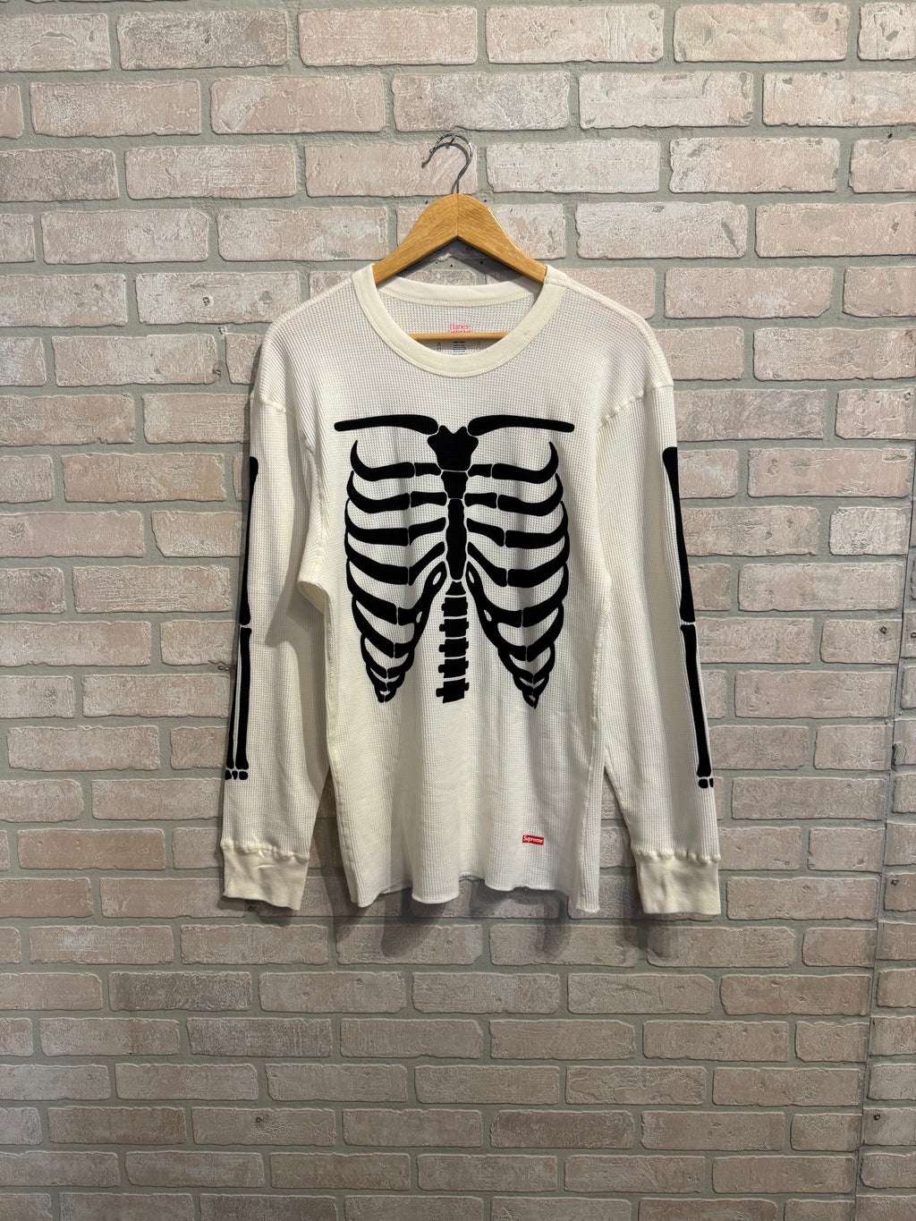 Supreme Skeleton Thermal L