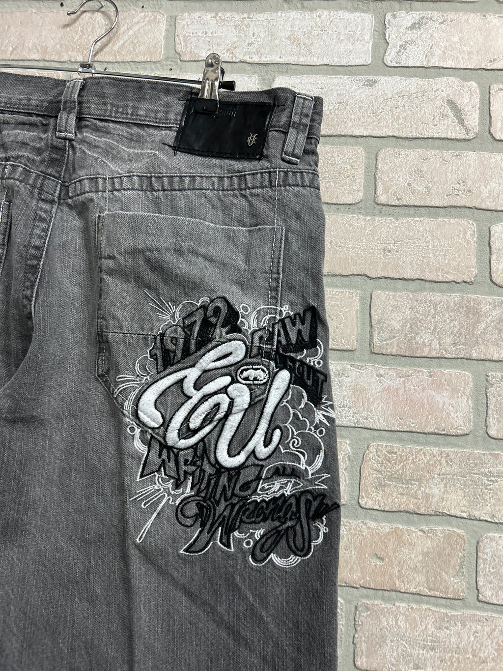 Vintage y2k Ecko Jean Shorts 34