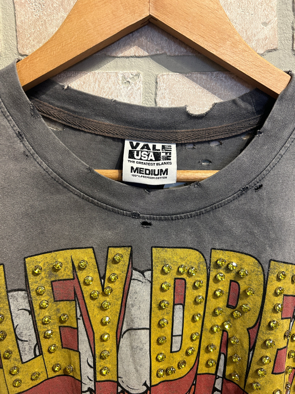 Vale Tee