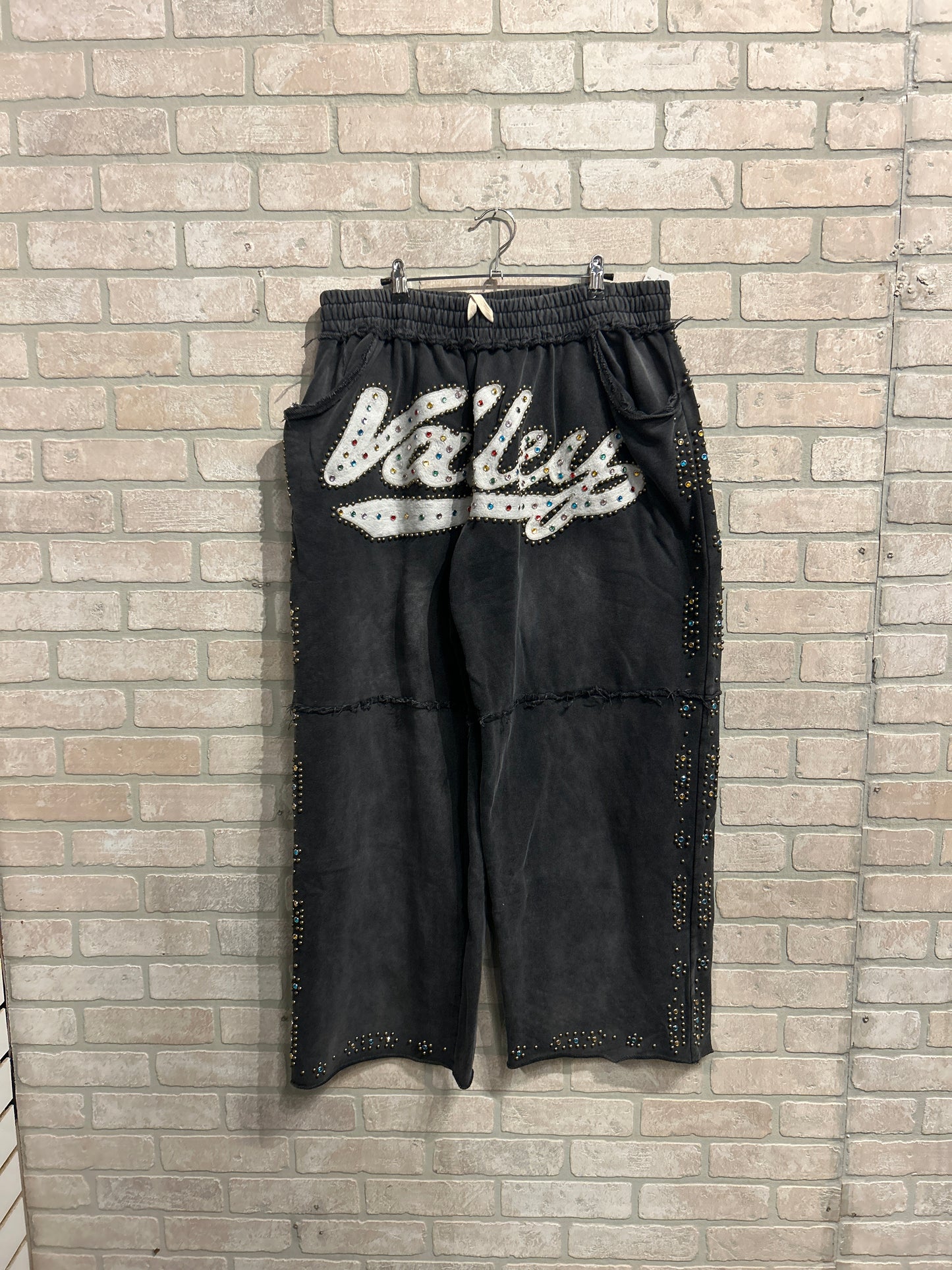 Vale Skittles Sweatpants L