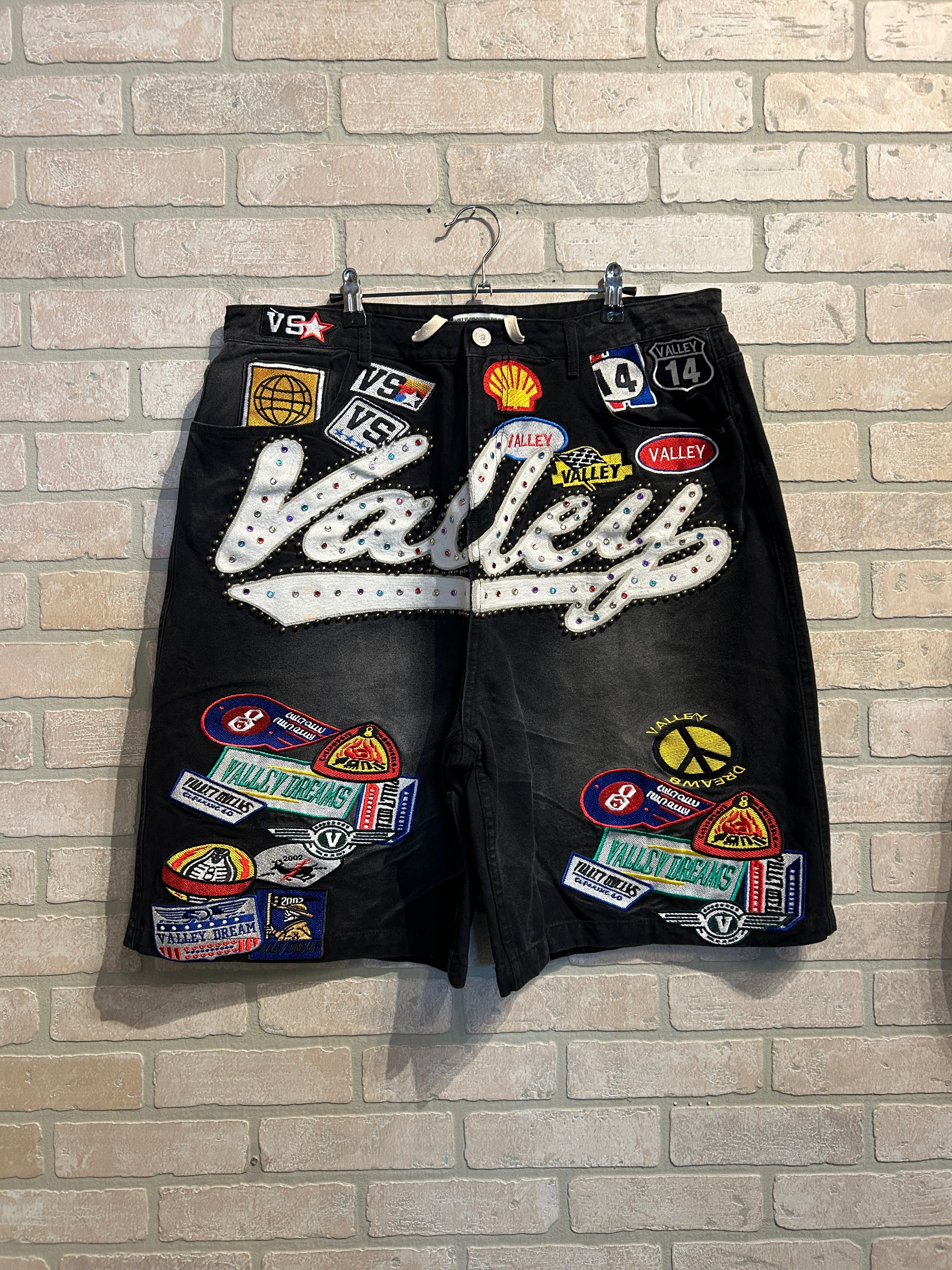 Vale Skittles Shorts 36