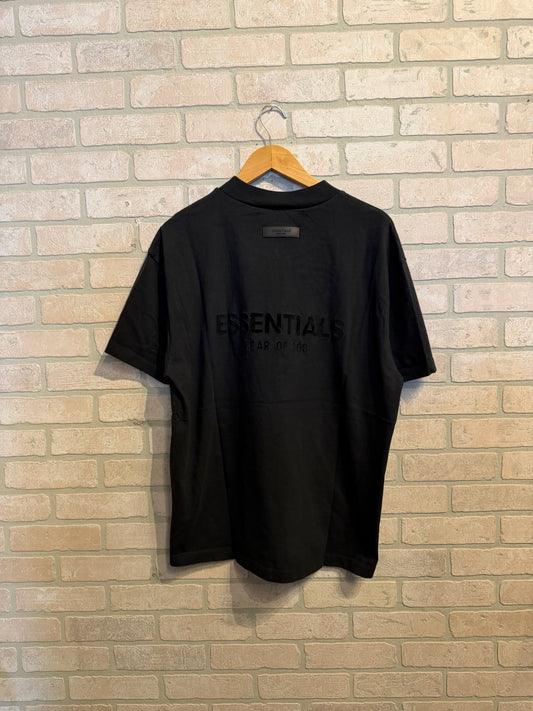 Essentials Tee M