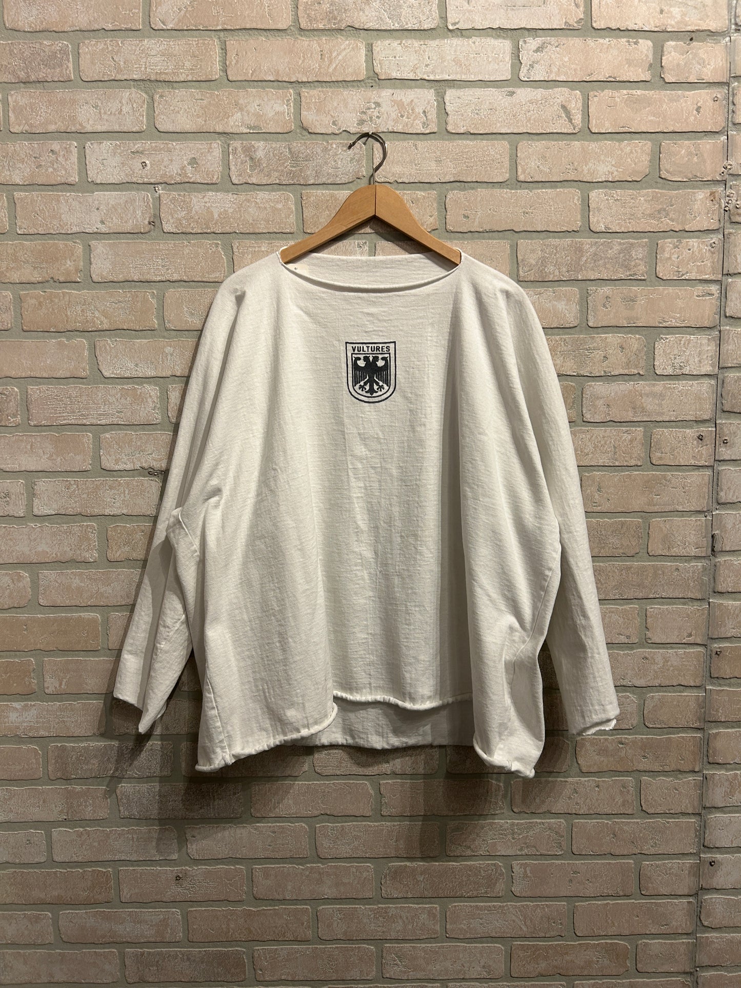 YE Vultures Longsleeve XL