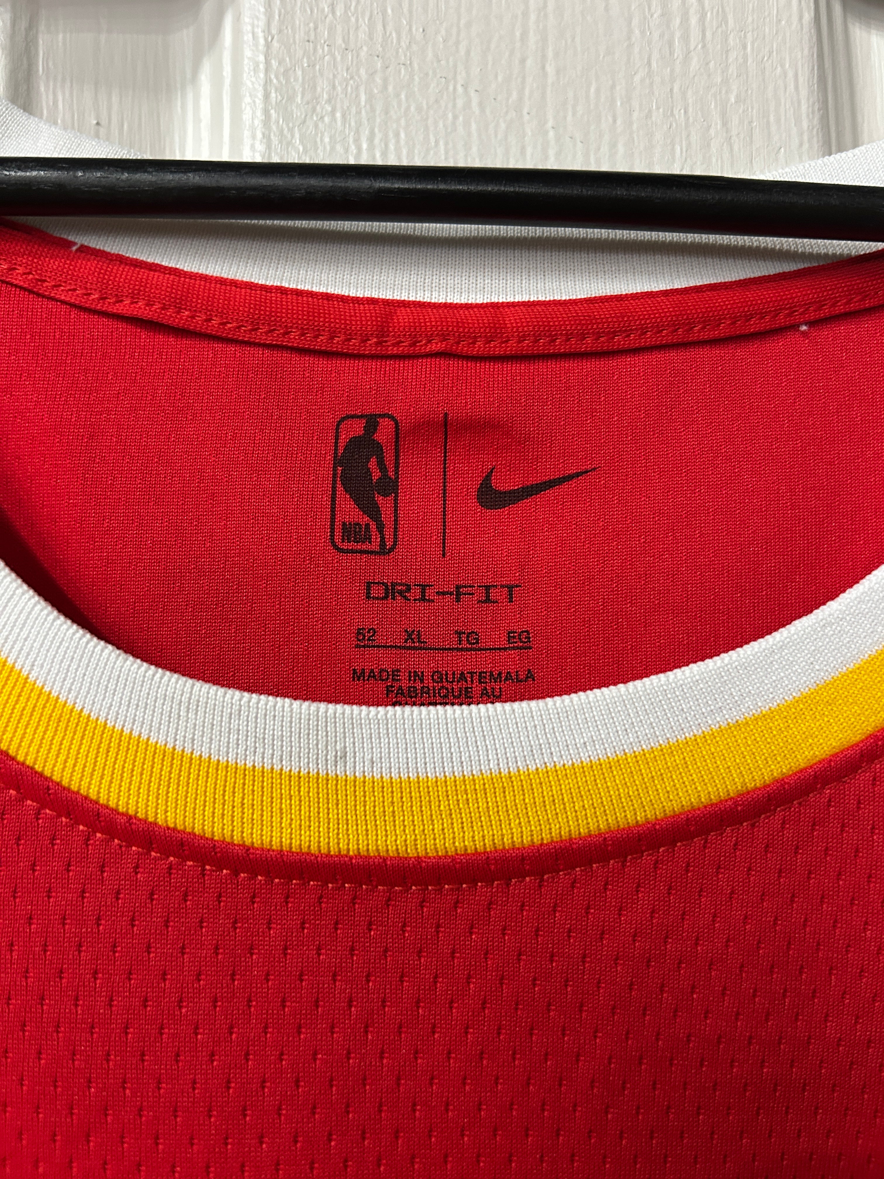 Trae Young Hawks Jersey XL