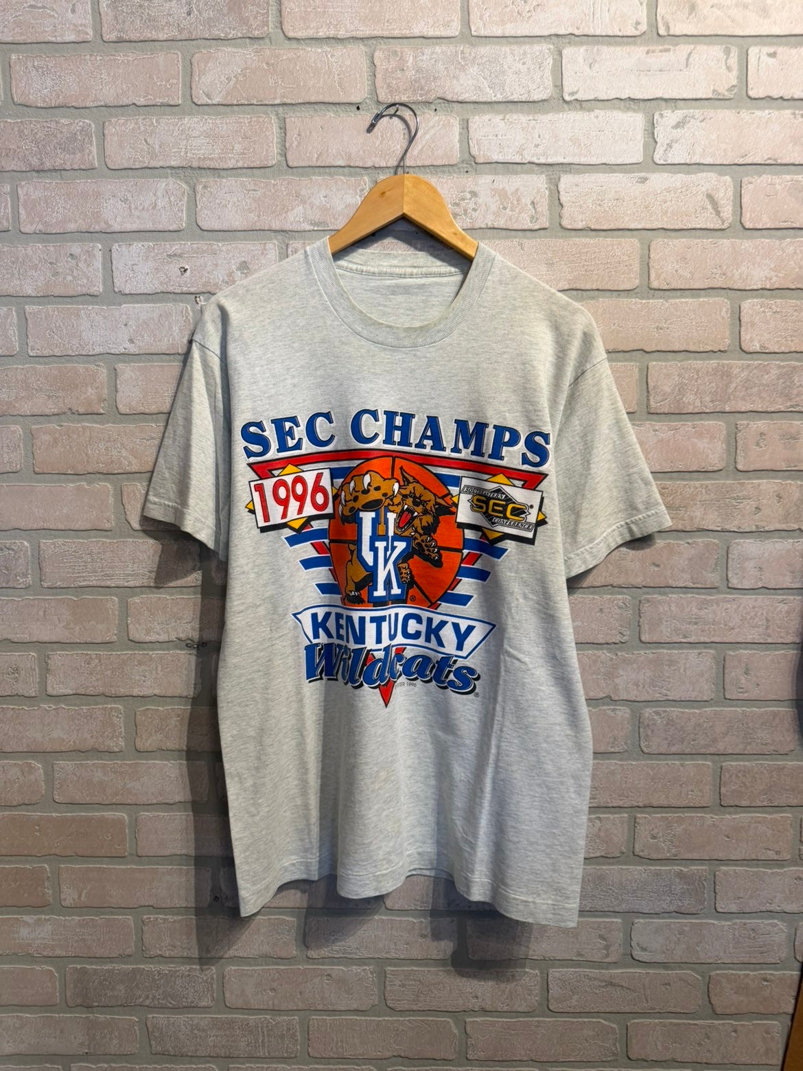 Vintage Kentucky Tee L