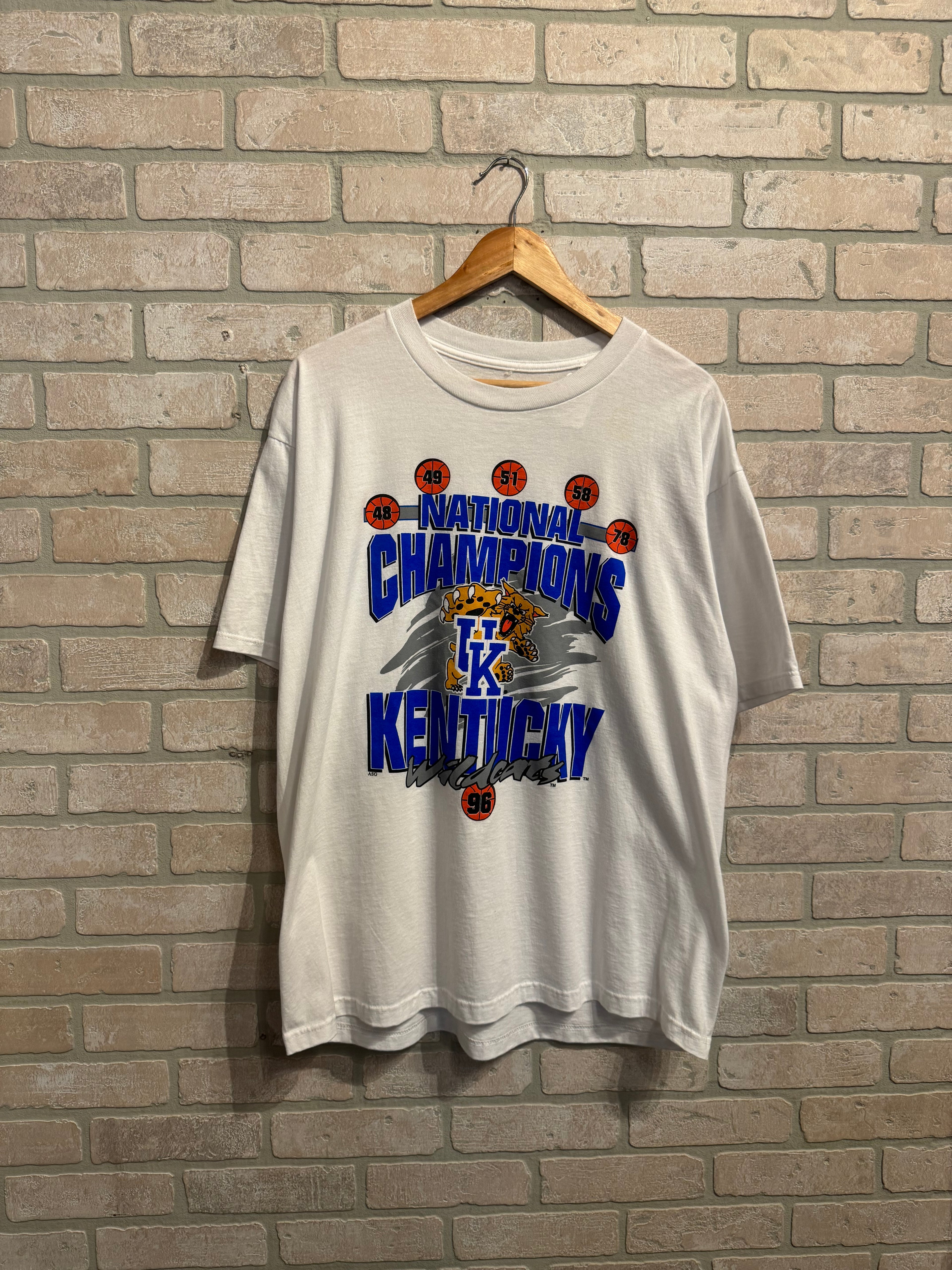 Vintage Kentucky Wildcats Tee XL