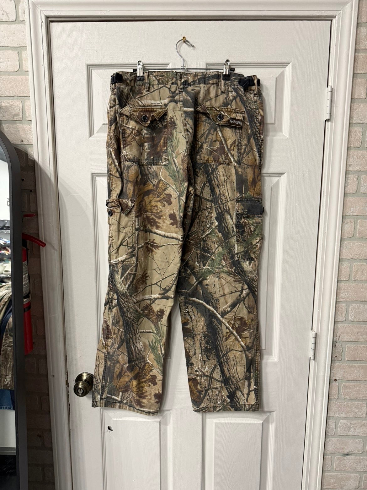 Camo Cargo pants L