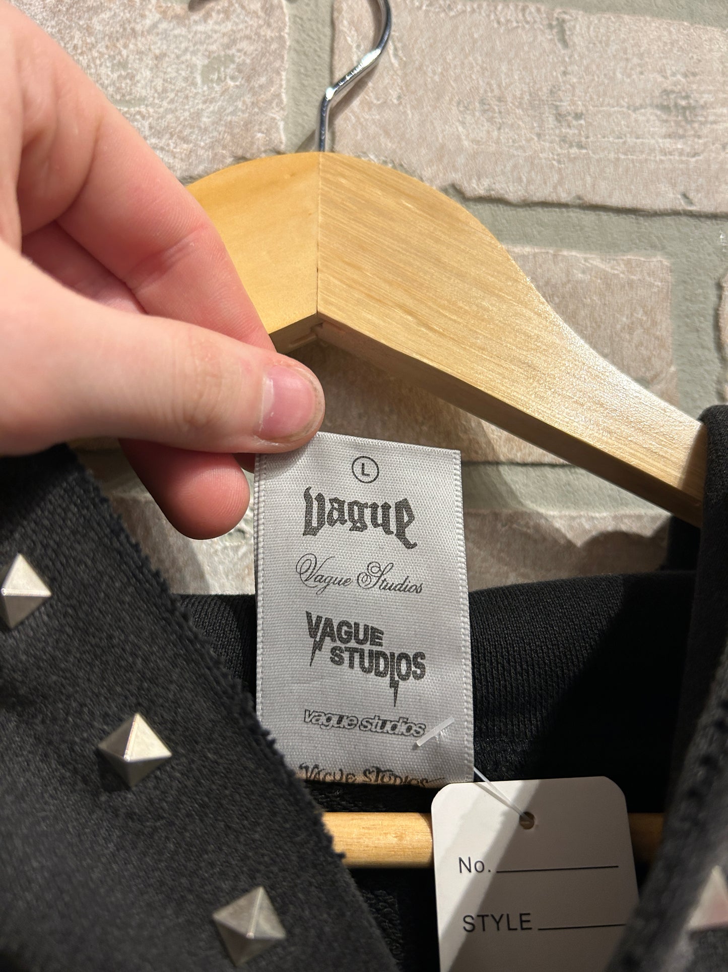 Vague Studios Hoodie L